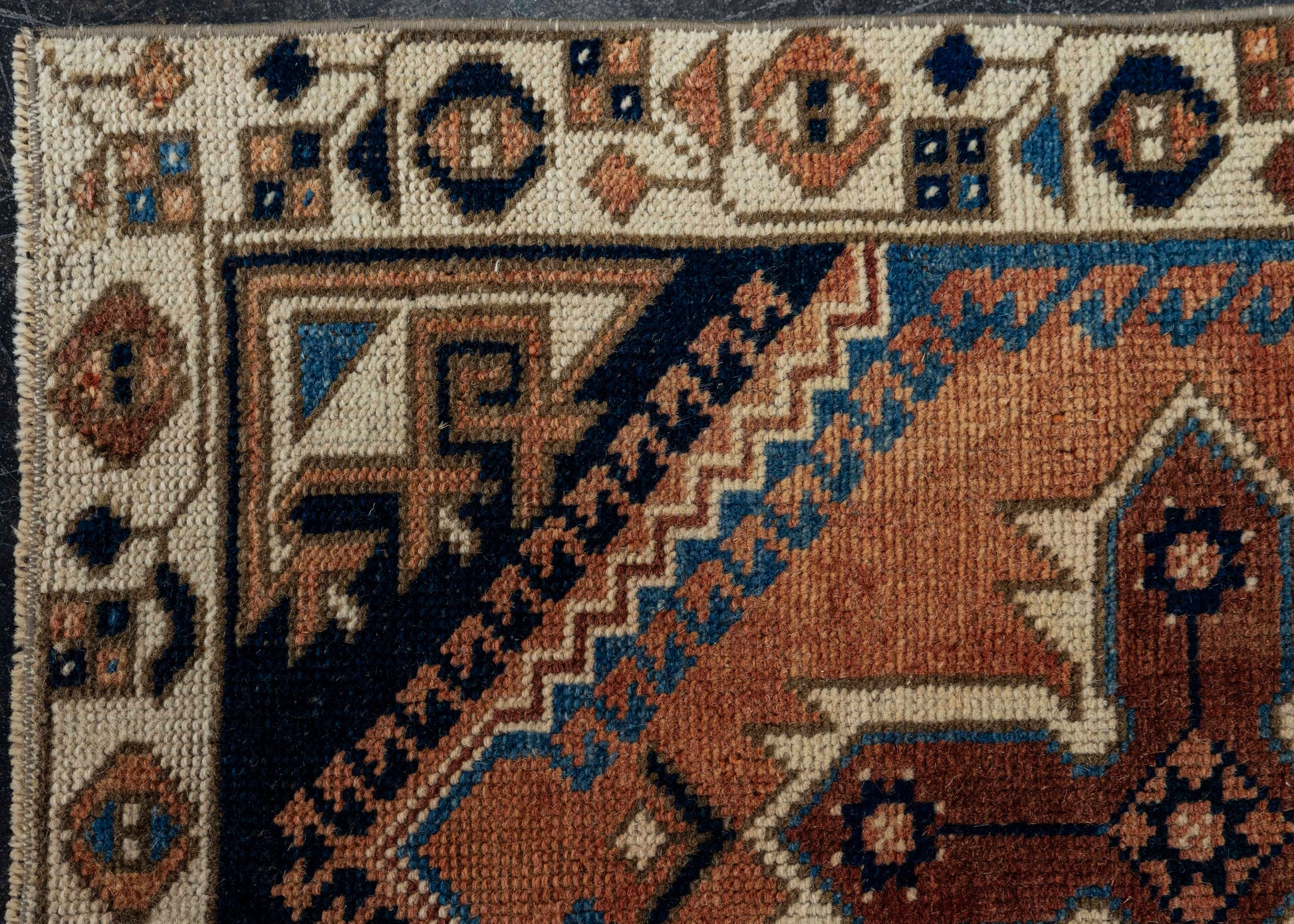 Turkish Vintage Rug  2' x 5'1" #20712