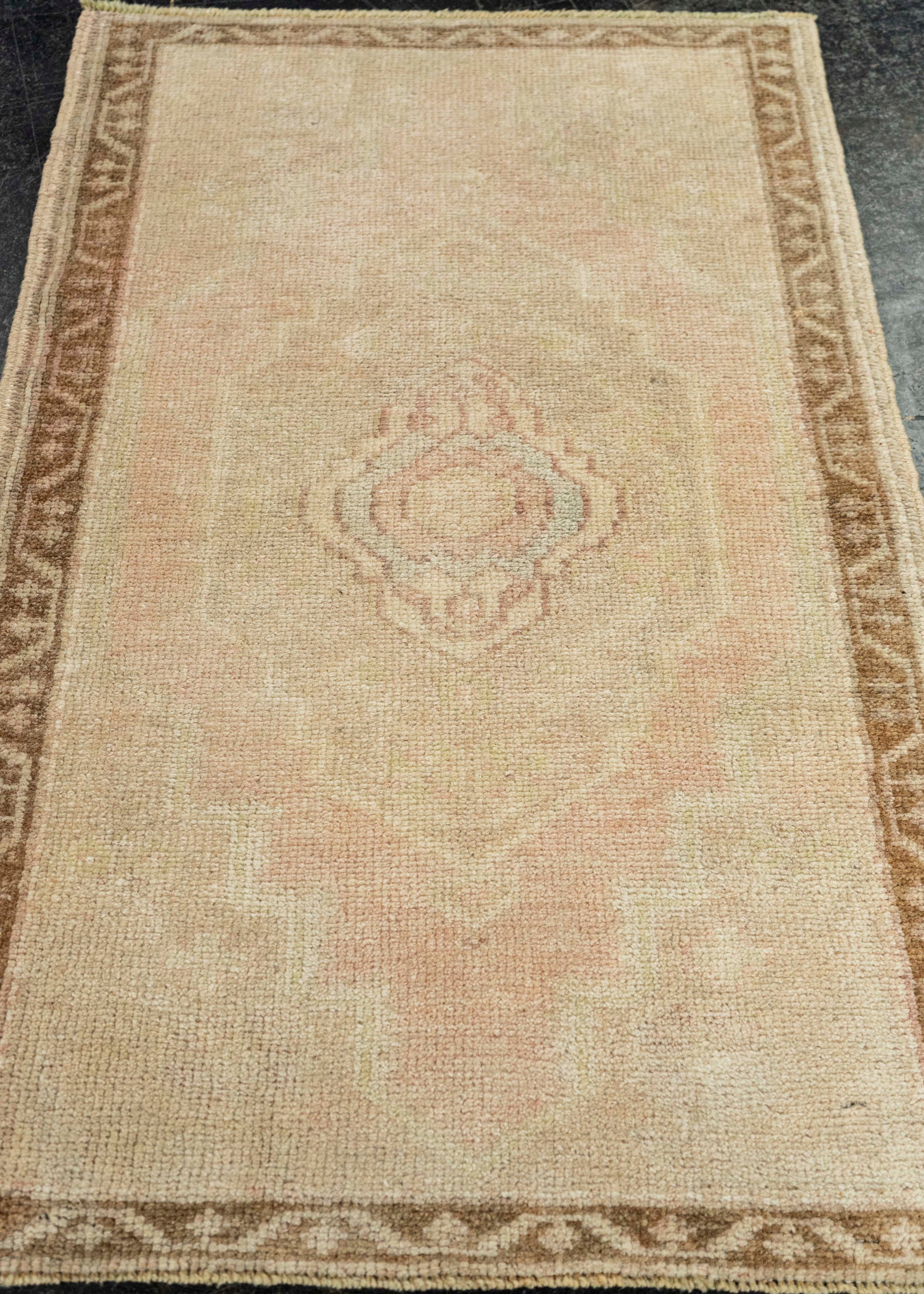 Turkish Yastik Rug  1'9" x  2'10" #22123