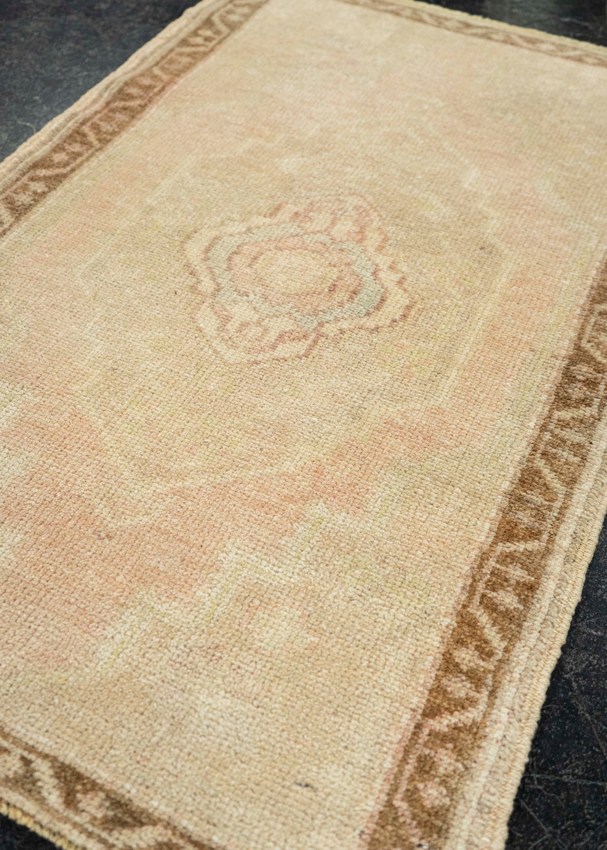 Turkish Yastik Rug  1'9" x  2'10" #22123