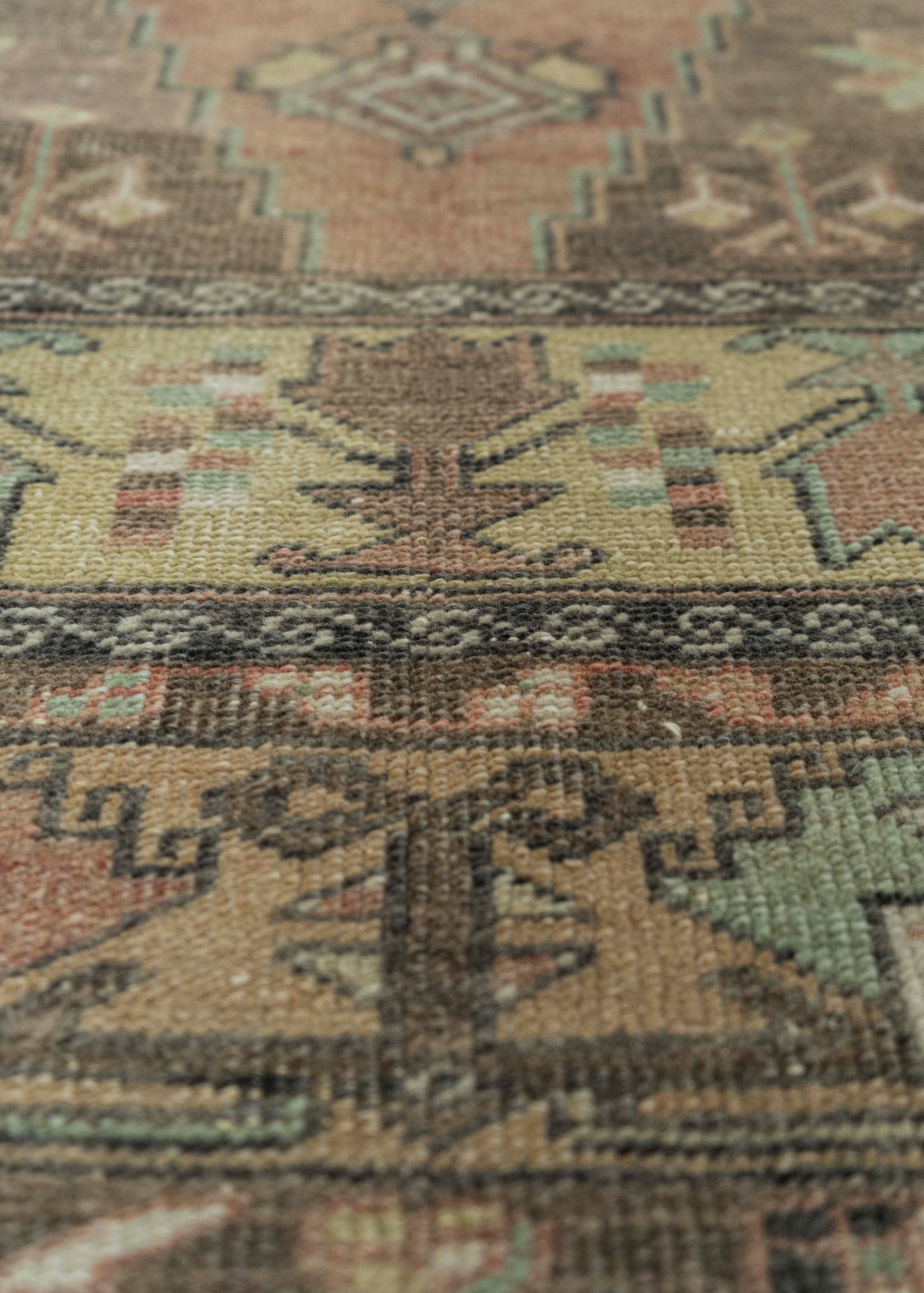 Turkish Vintage Rug  3'5" x 5'11" #20683