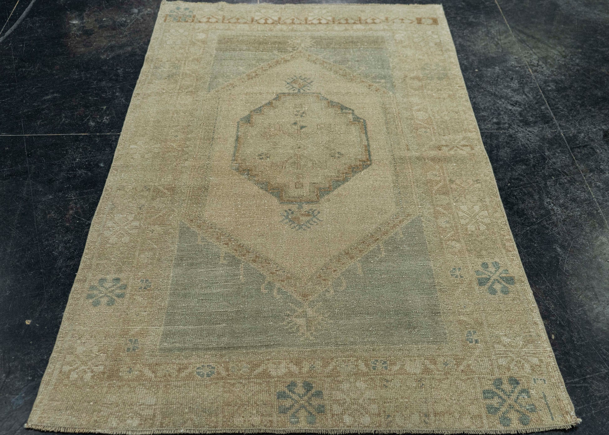 Turkish Vintage Rug  3'6" x 6' #20705