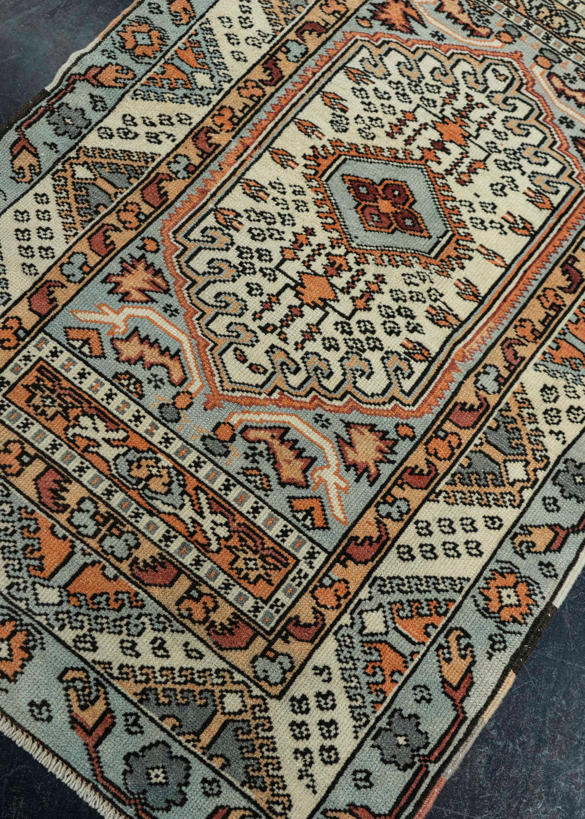 Turkish Vintage Rug  2'7" x 4' #20551