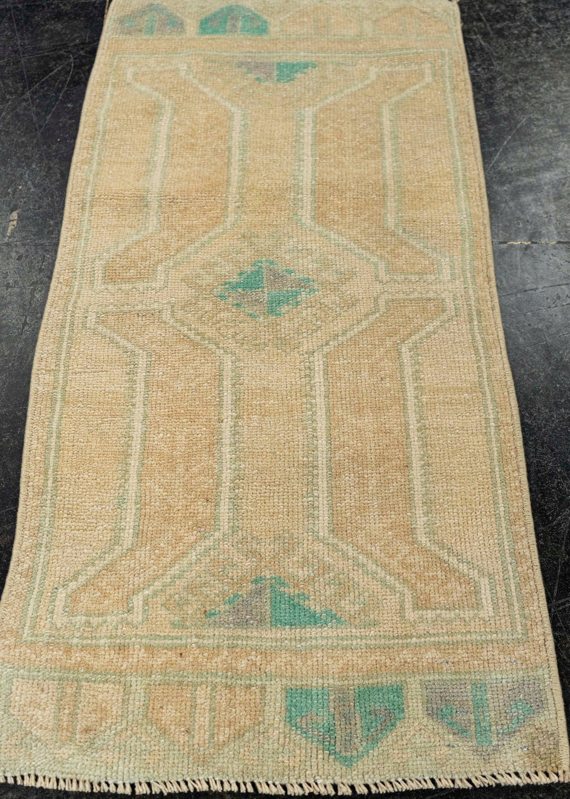 Turkish Yastik Rug  1'5" x  2'11" #22617