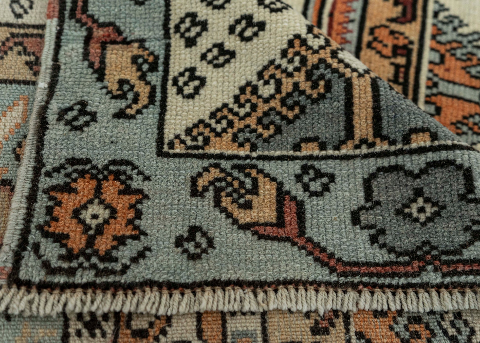 Turkish Vintage Rug  2'7" x 4' #20551