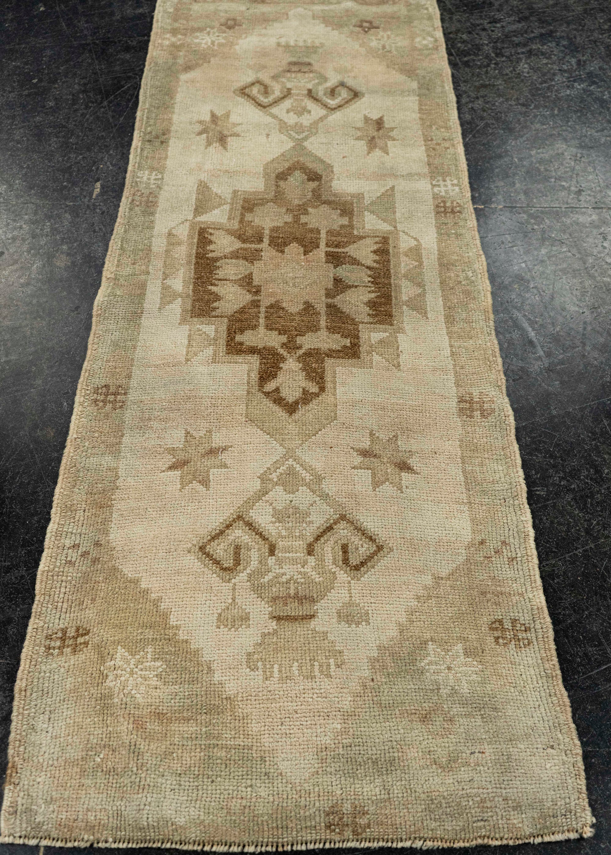Turkish Yastik Rug  1'7" x  4'4" #22025