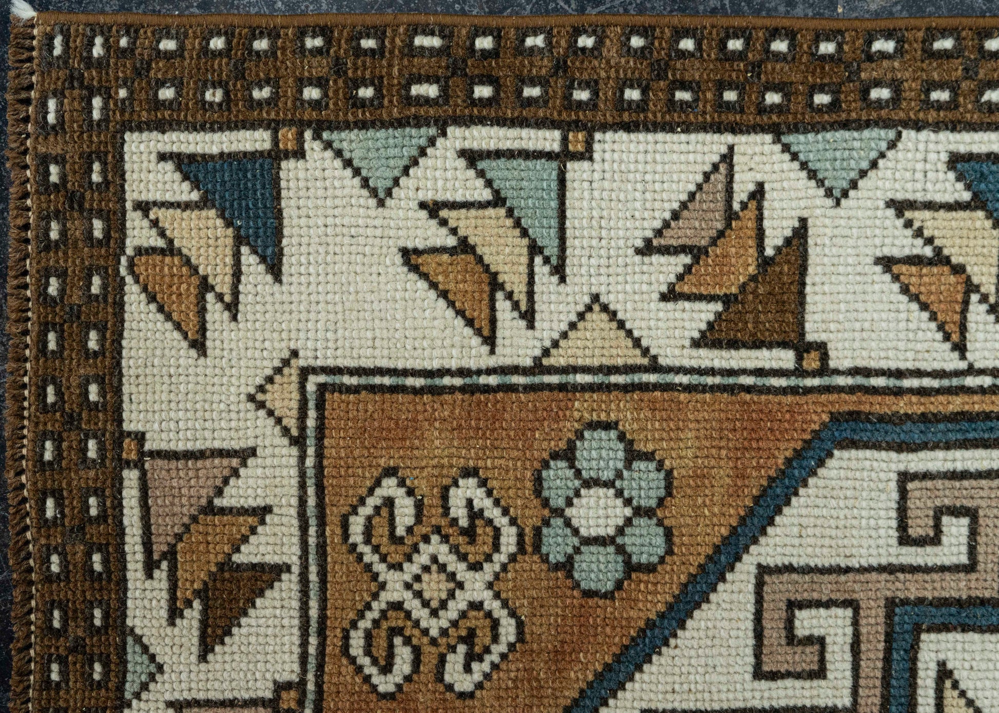Turkish Vintage Square Rug  3' x 3'6" #20564