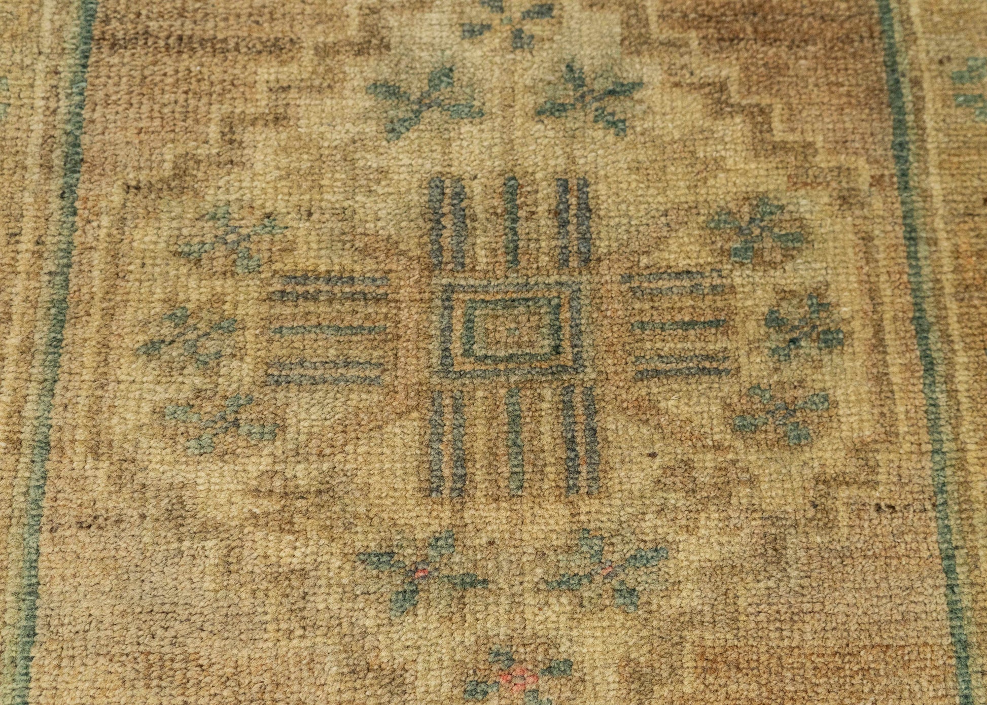 Turkish Yastik Rug  1'7" x  2'9" #22103