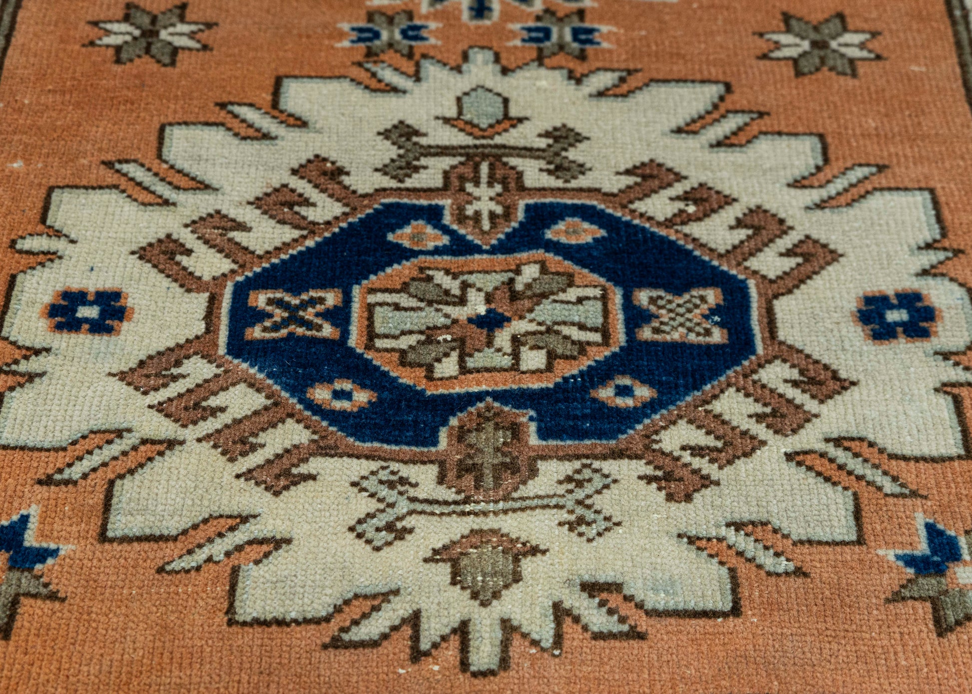 Turkish Vintage Rug  2'8" x 4' #20566