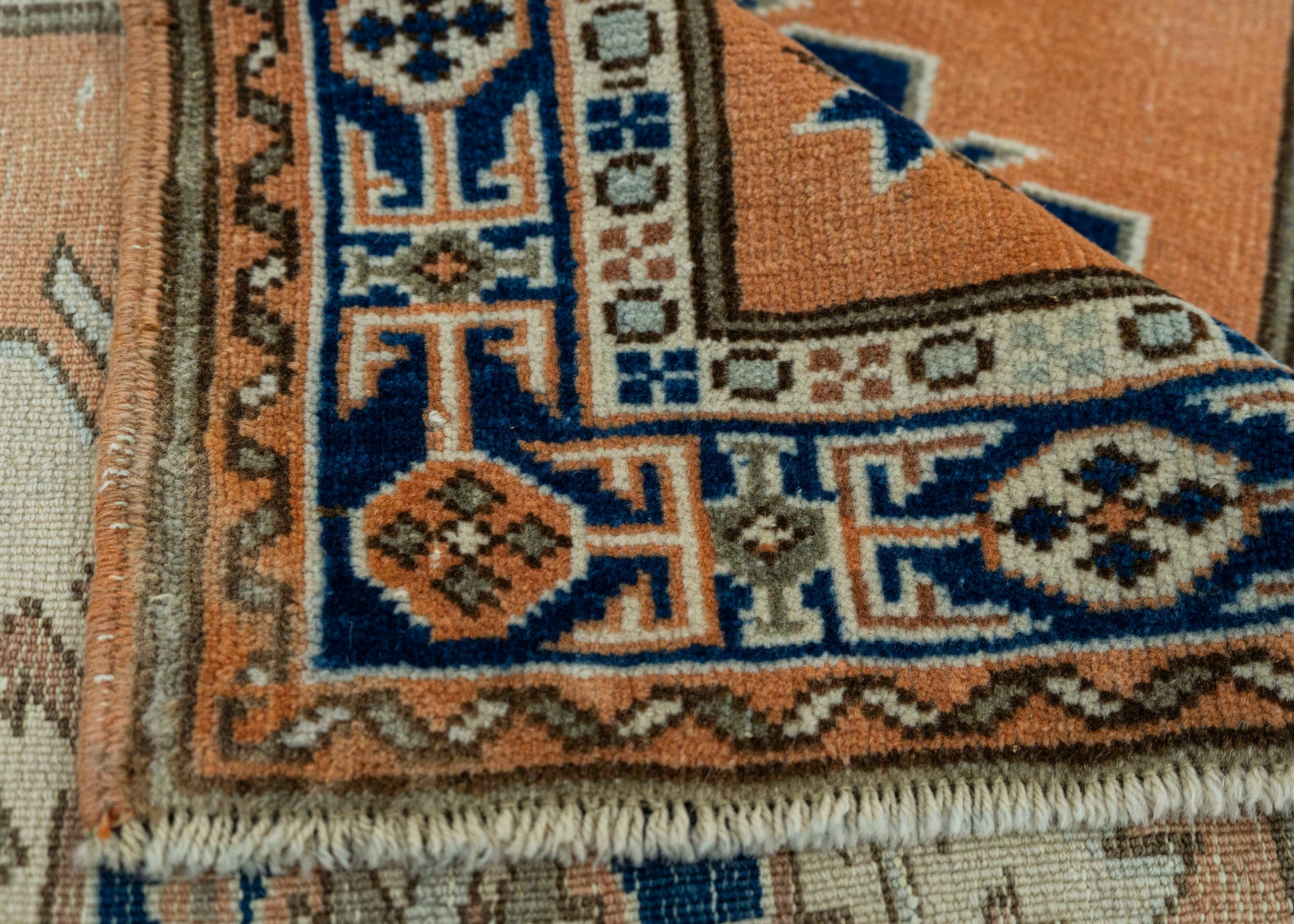 Turkish Vintage Rug  2'8" x 4' #20566
