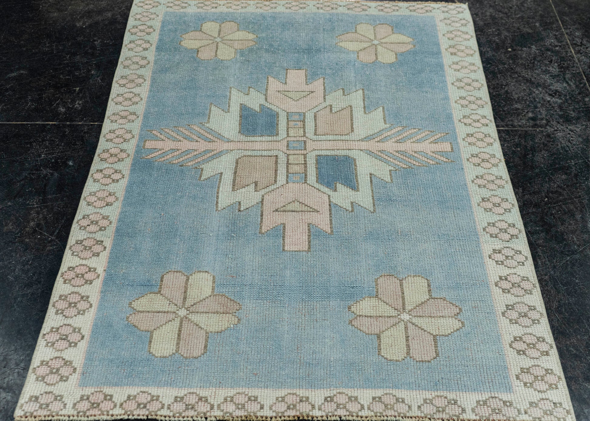 Turkish Vintage Rug  3'4" x 4'8" #20693