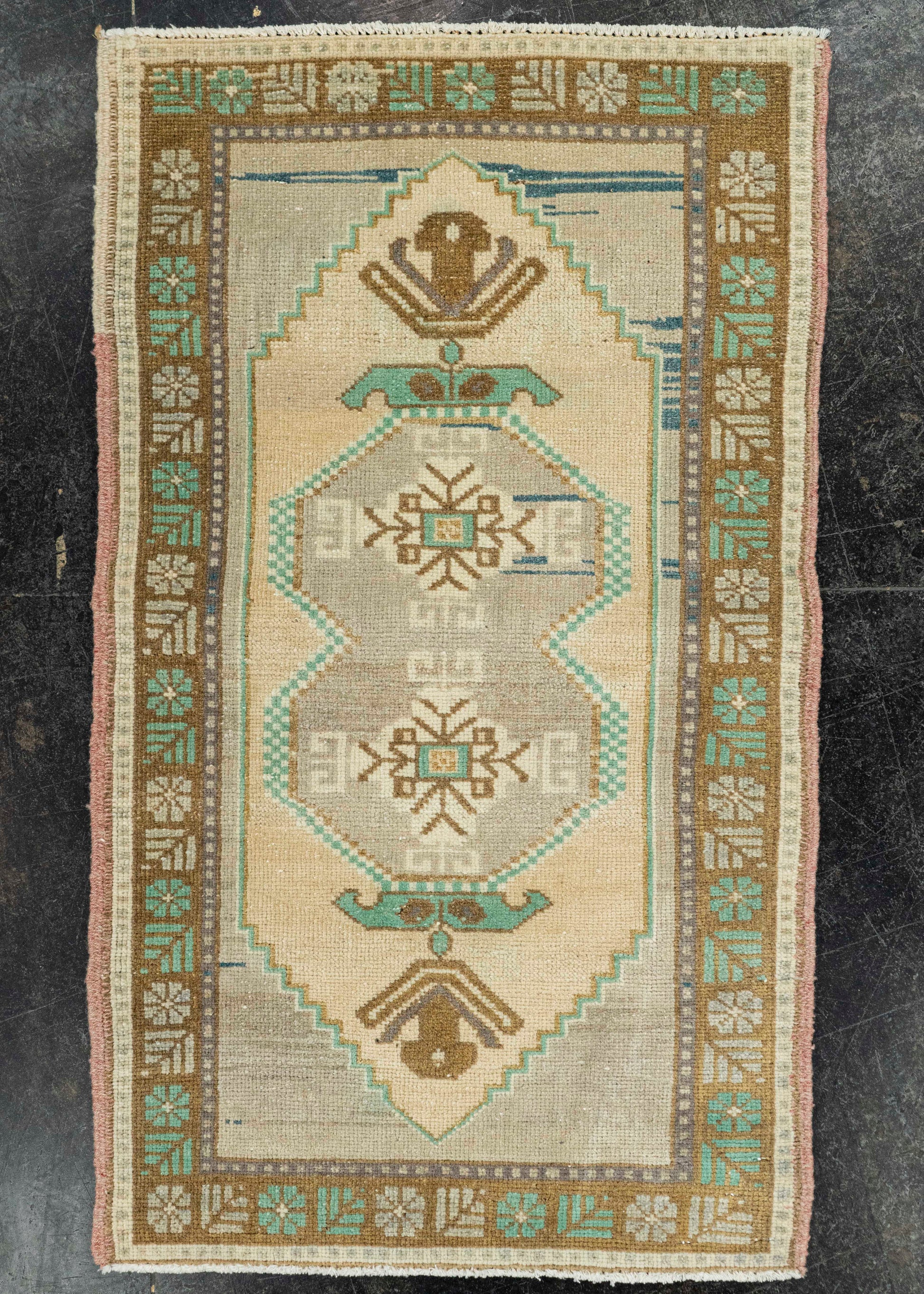 Turkish Yastik Rug  1'10" x  3'1" #22523