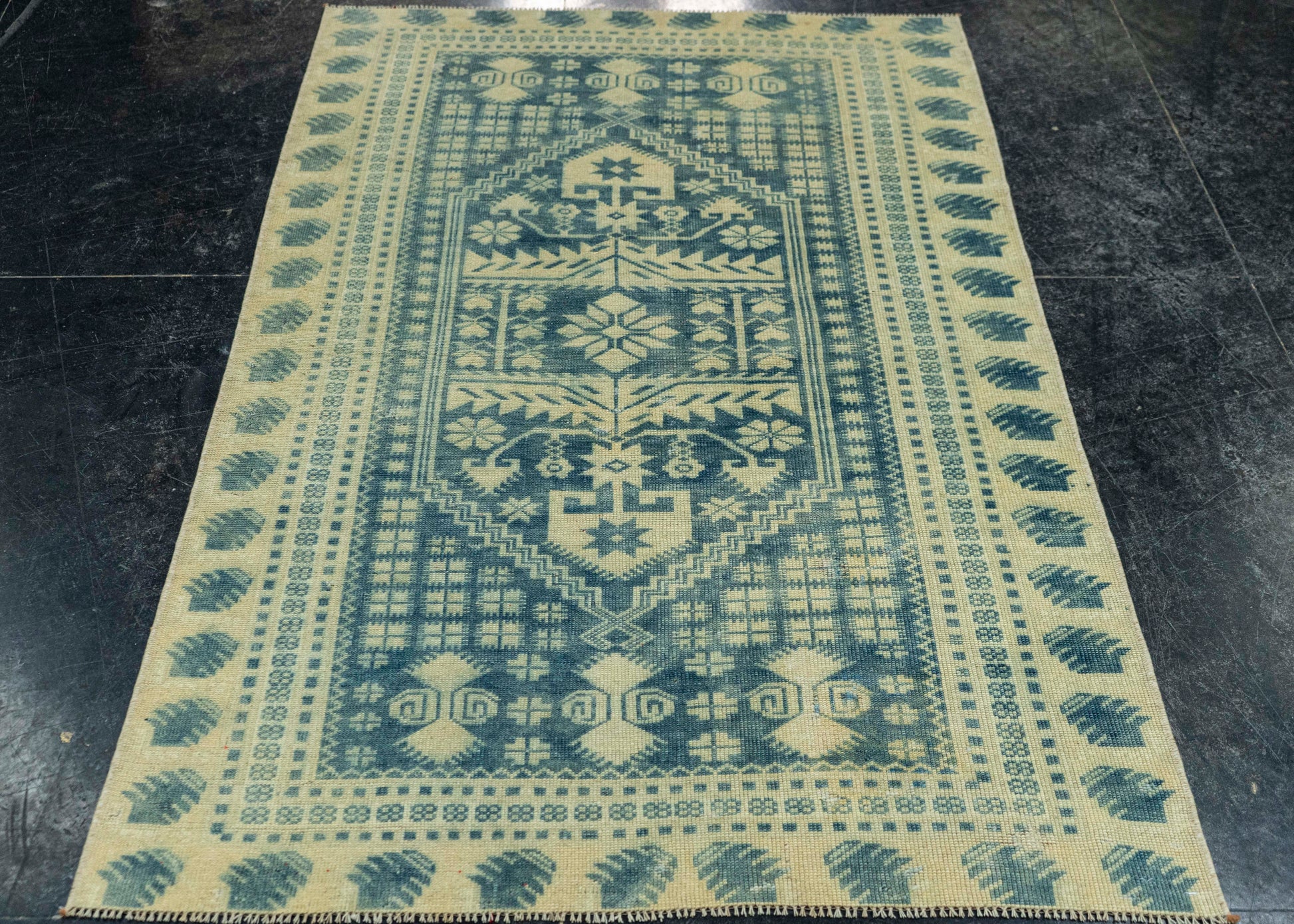 Turkish Vintage Rug  3'5" x 5'3" #20706