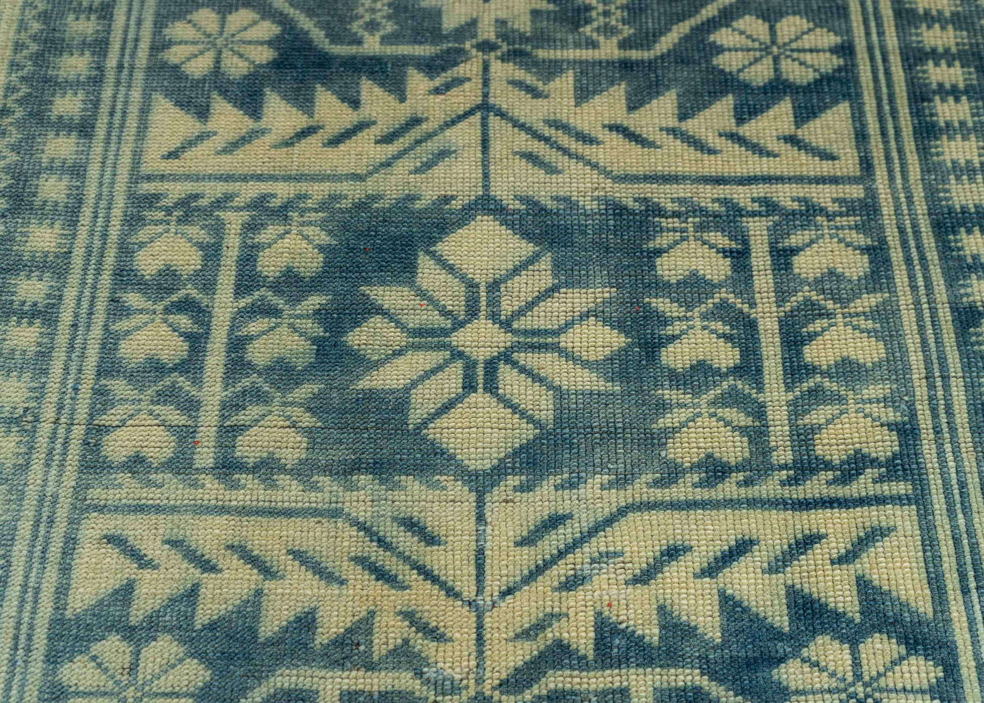 Turkish Vintage Rug  3'5" x 5'3" #20706