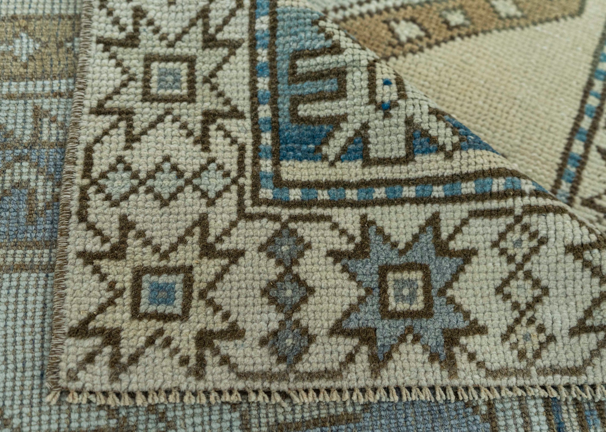 Turkish Vintage Rug  3' x 5'11" #20670