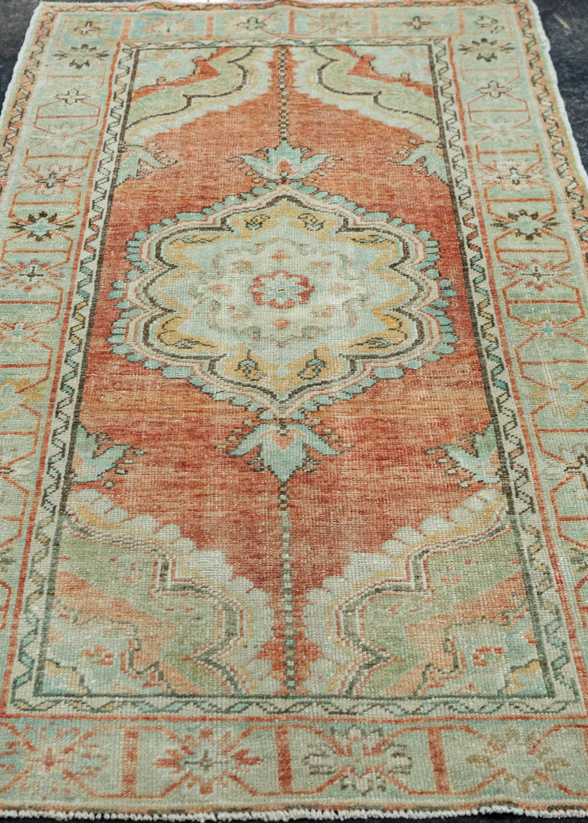 Turkish Vintage Rug  3'1" x 5'7" #20690