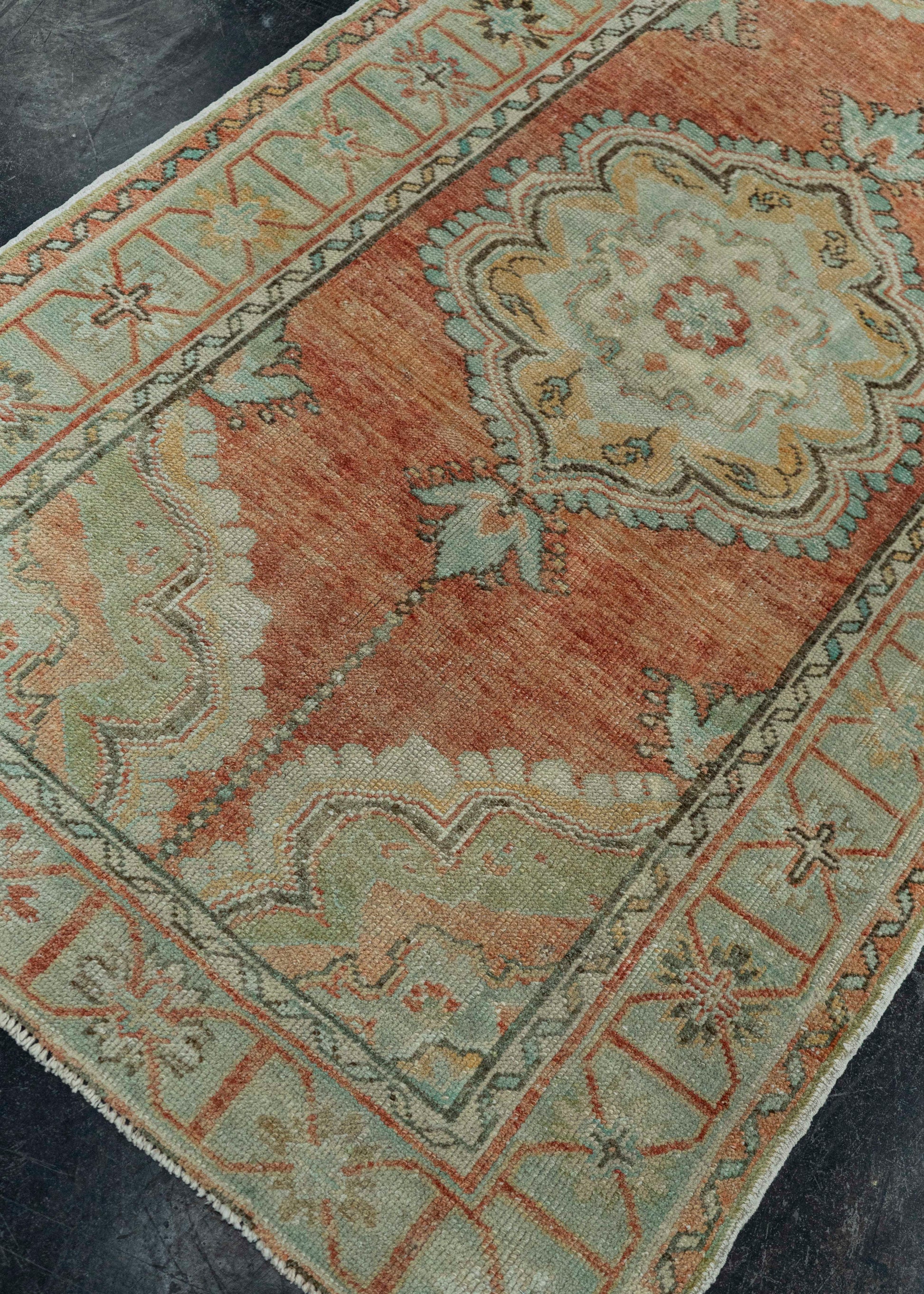 Turkish Vintage Rug  3'1" x 5'7" #20690