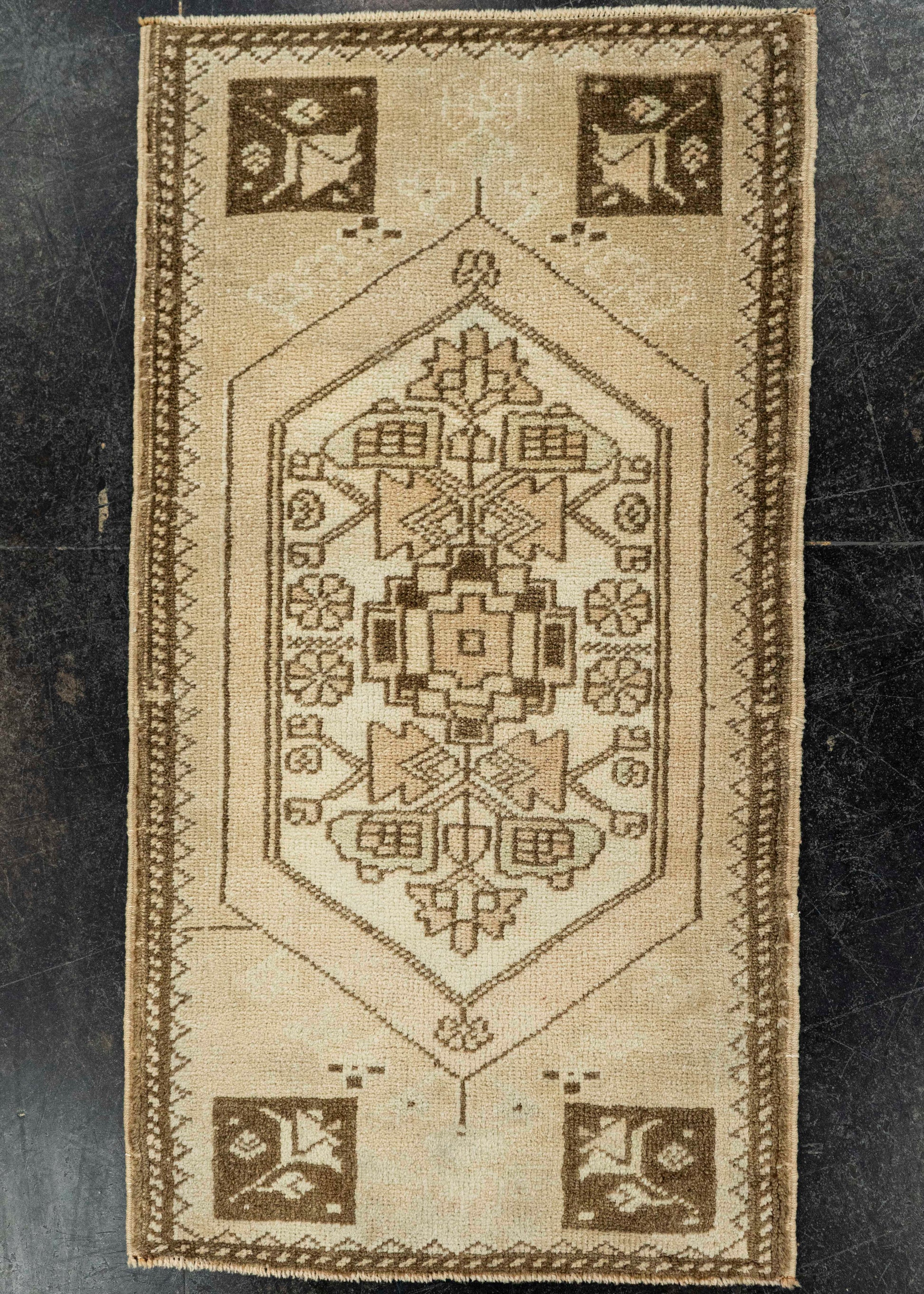 Turkish Yastik Rug  1'8" x  3'1" #22083