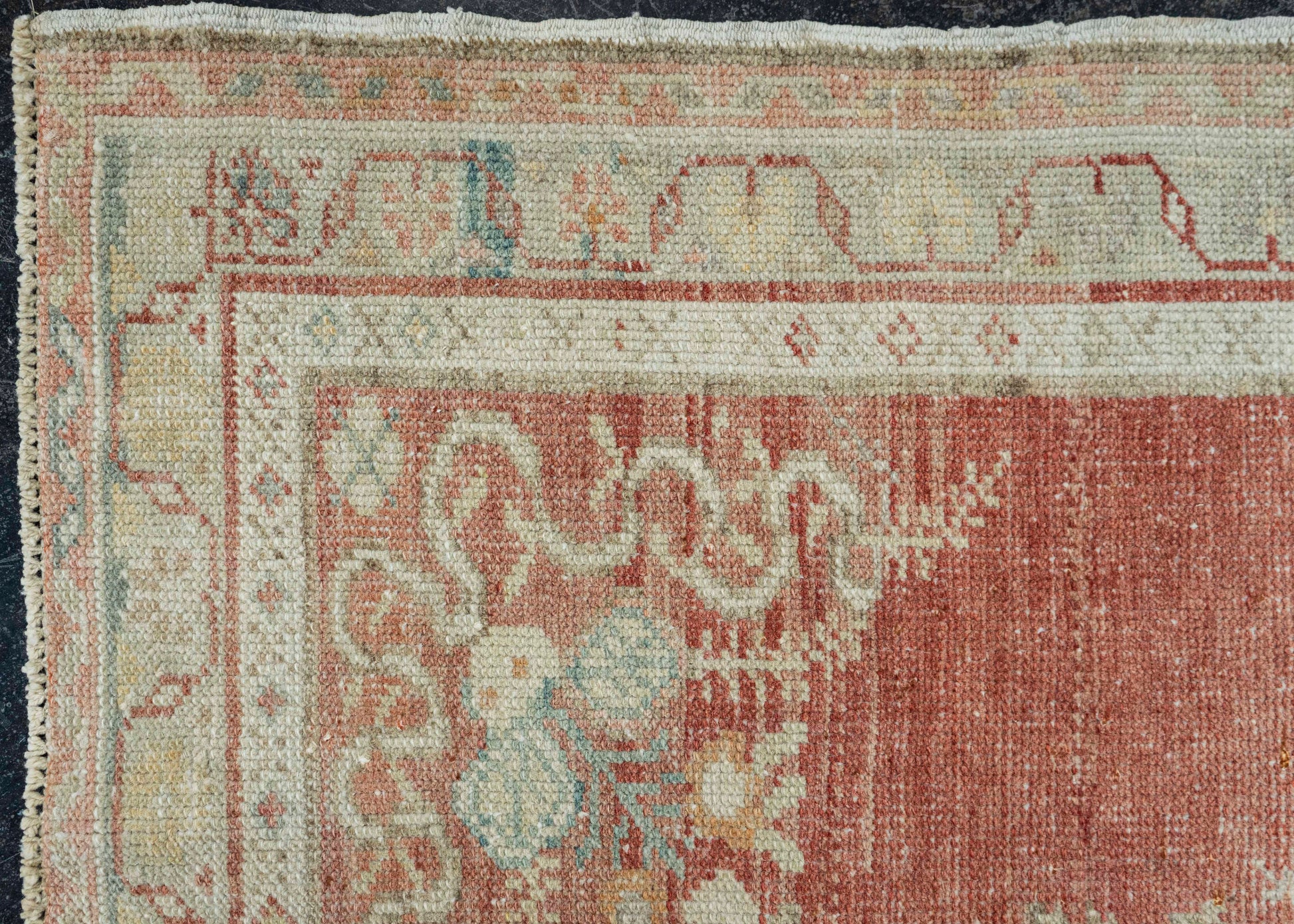 Turkish Vintage Rug  2'10" x 5'6" #20550