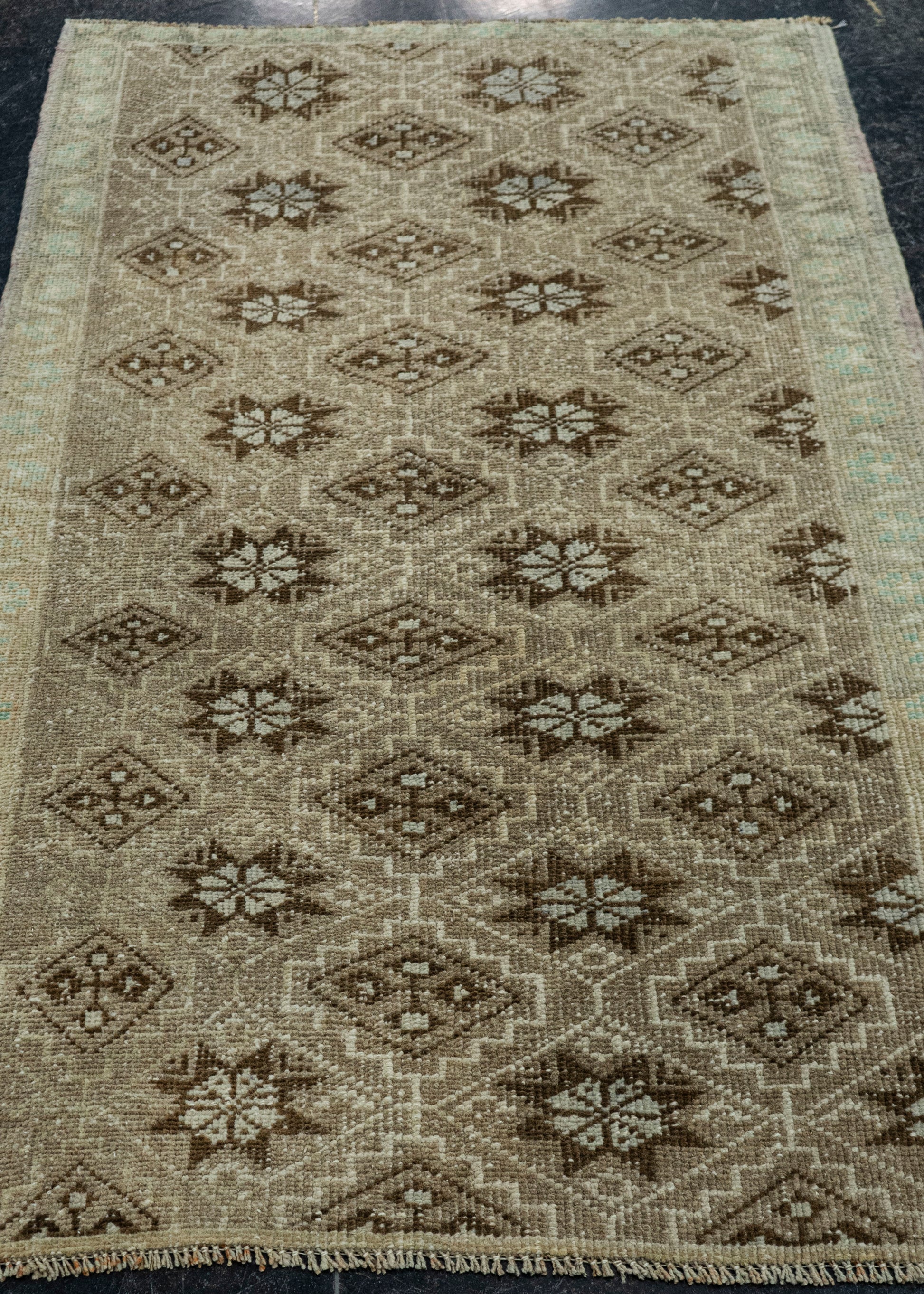 Turkish Vintage Rug  2'11" x 4'7" #20616