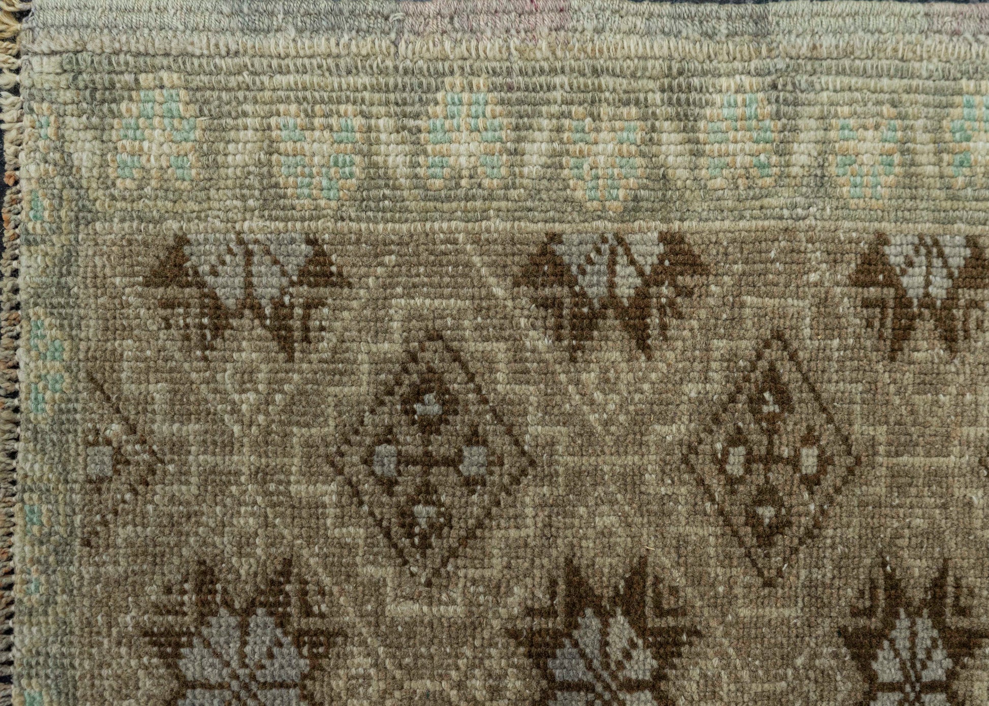 Turkish Vintage Rug  2'11" x 4'7" #20616