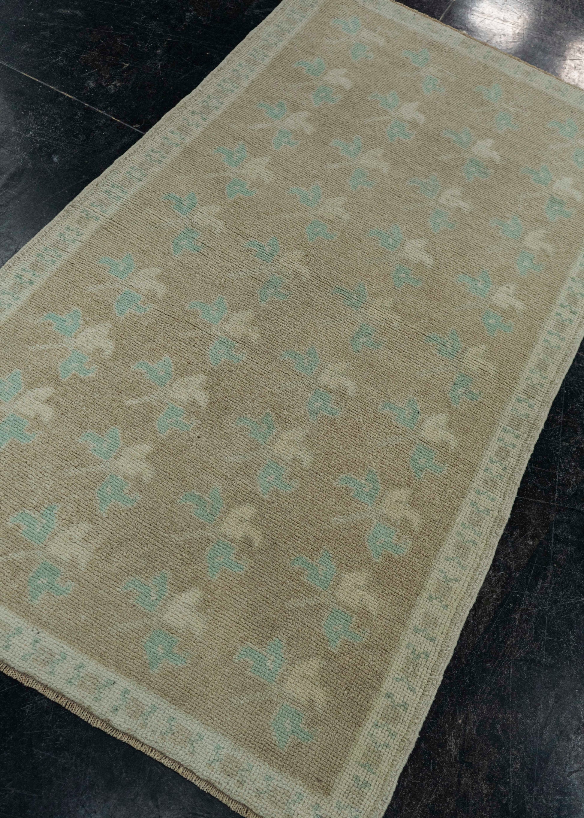 Turkish Vintage Rug  3' x 5'4" #20847
