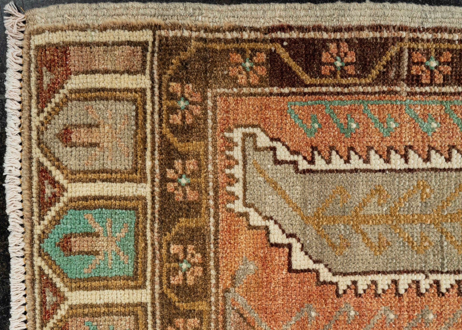 Turkish Yastik Rug  1'8" x  3'2" #22535