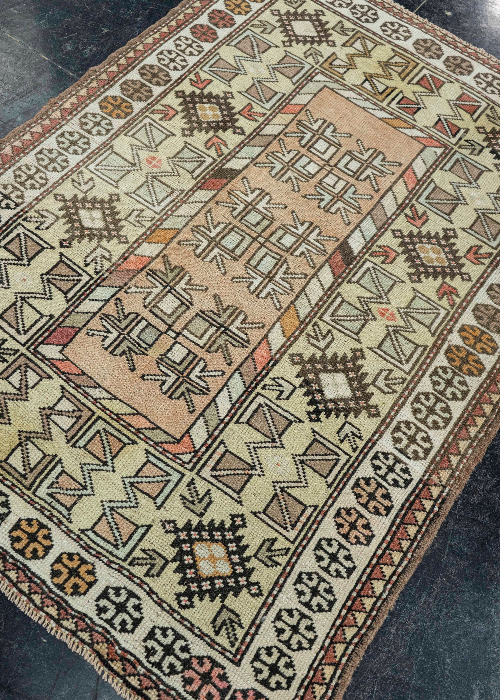 Turkish Vintage Rug 3'4" x 4'8" #19800