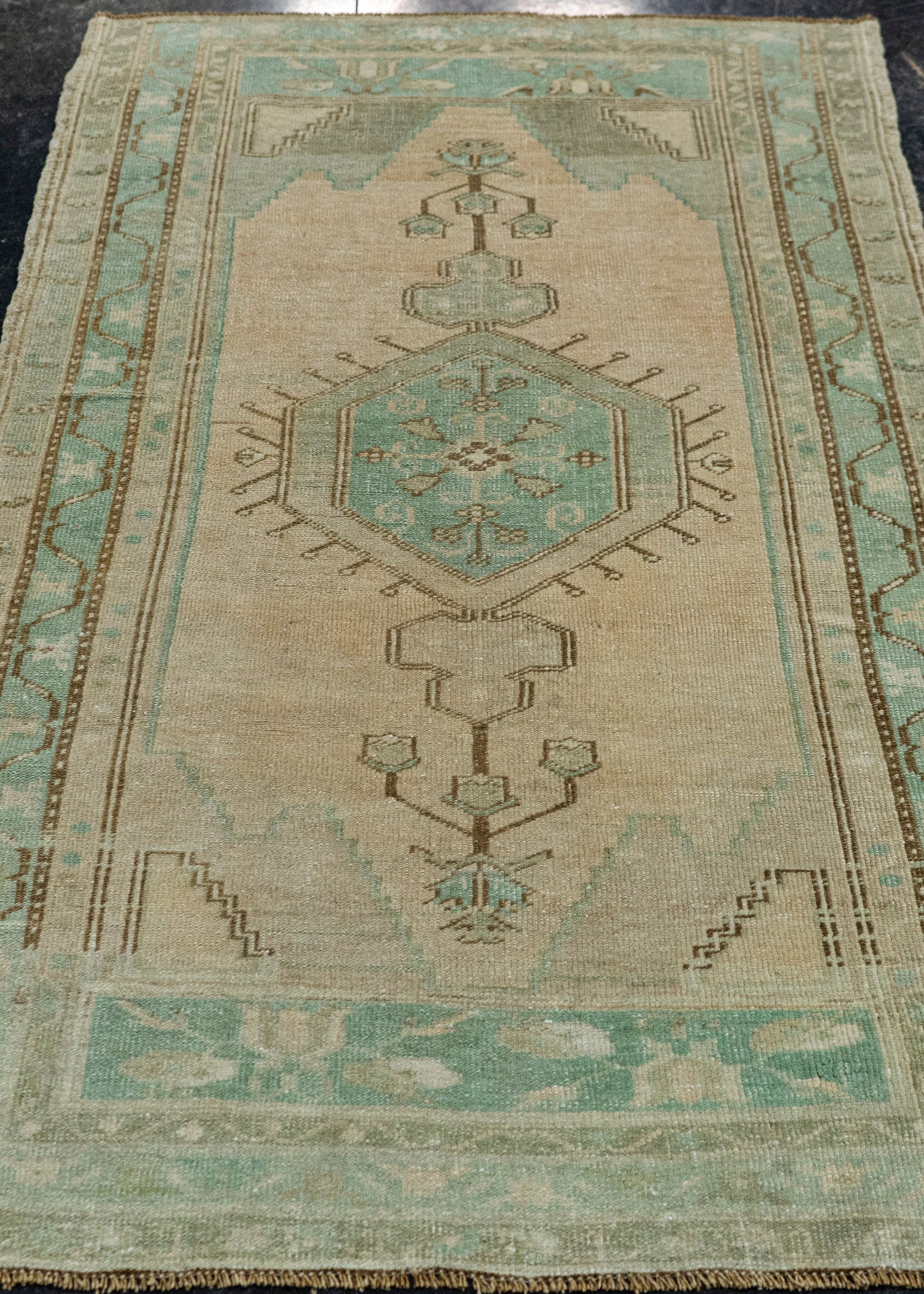 Turkish Vintage Rug  2'11" x 5'4" #20821