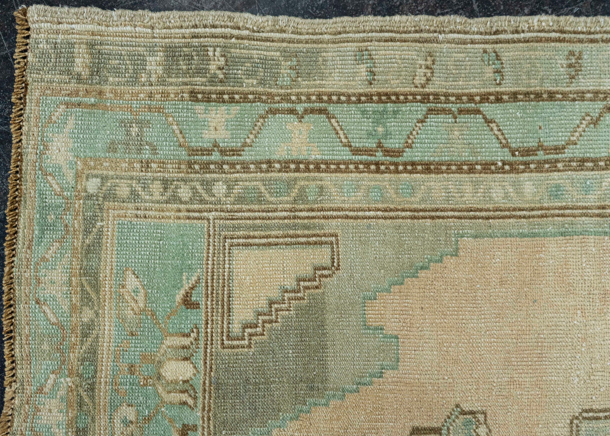 Turkish Vintage Rug  2'11" x 5'4" #20821