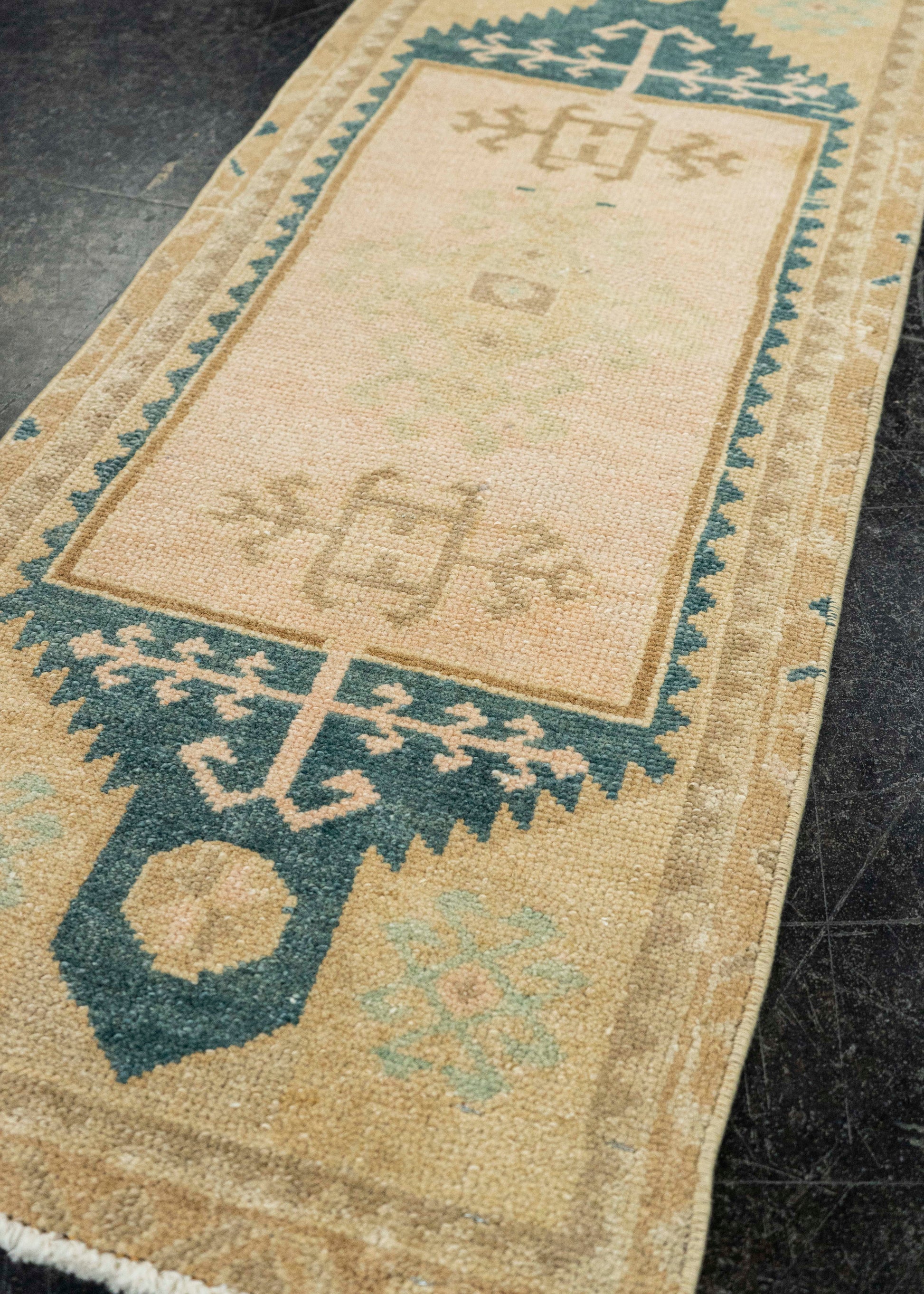 Turkish Yastik Rug  1'6" x  3'5" #22596