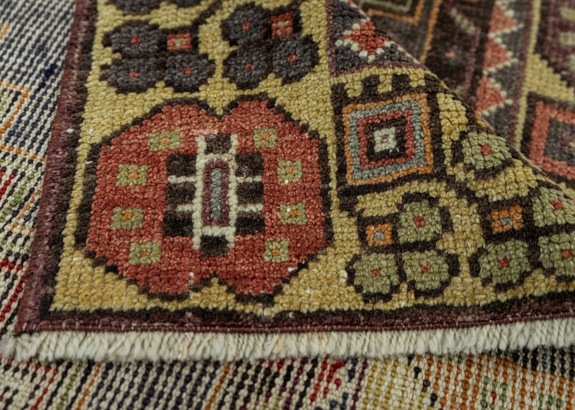 Turkish Vintage Rug  3'2" x 5'4" #20578
