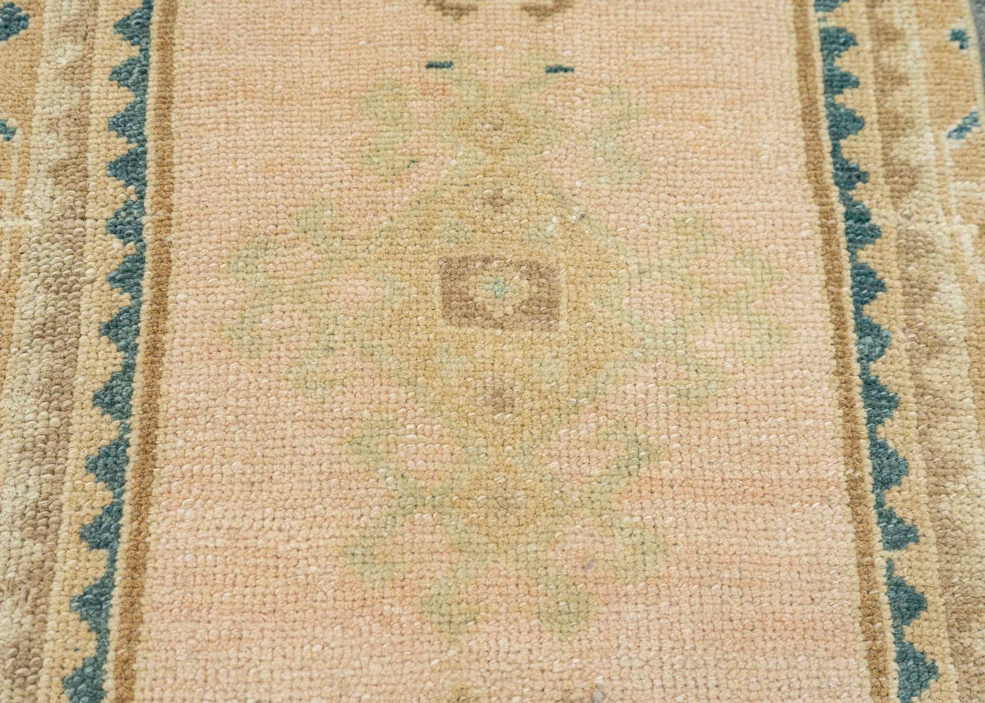 Turkish Yastik Rug  1'6" x  3'5" #22596