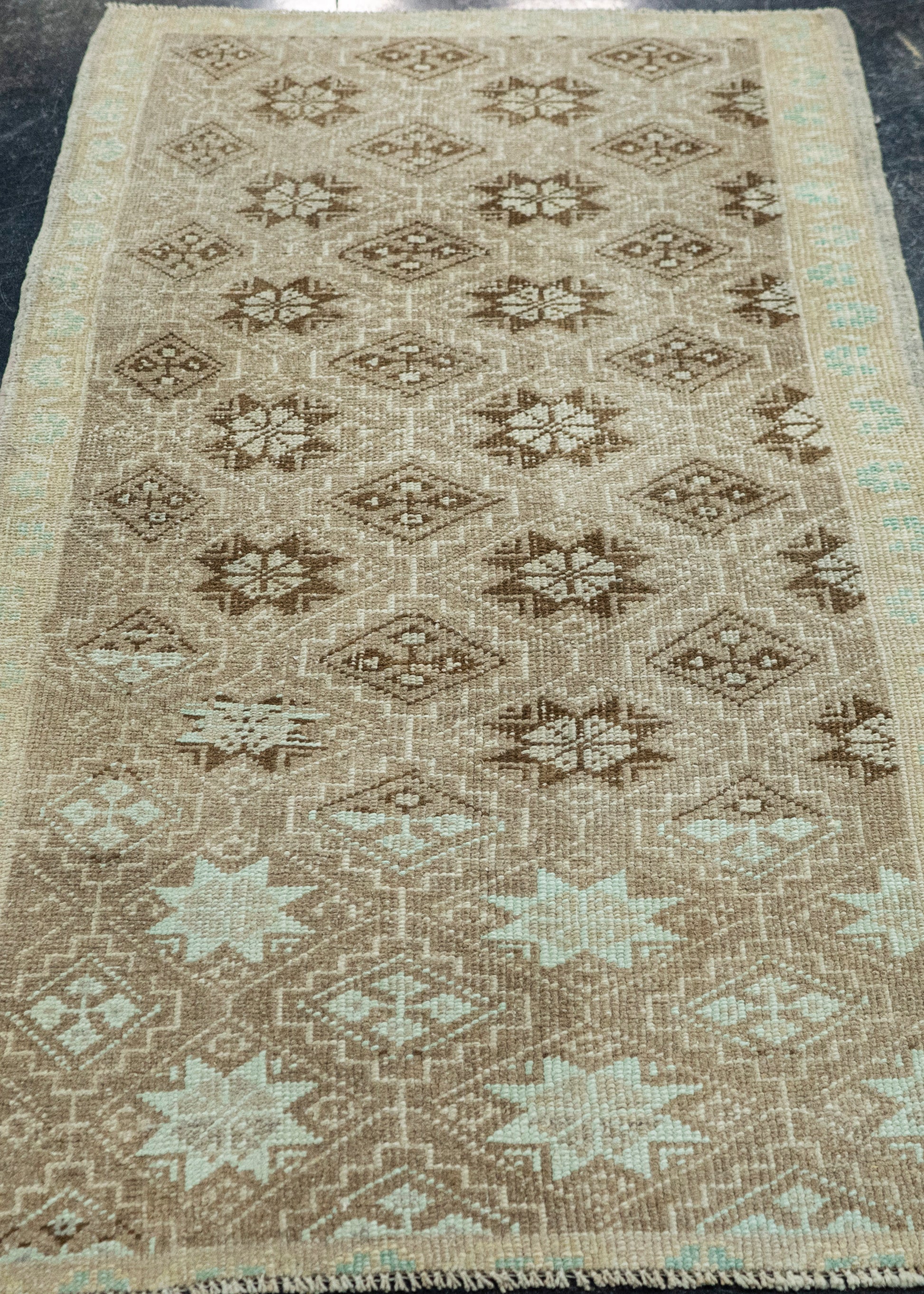 Turkish Vintage Rug  2'8" x 3'5" #20839