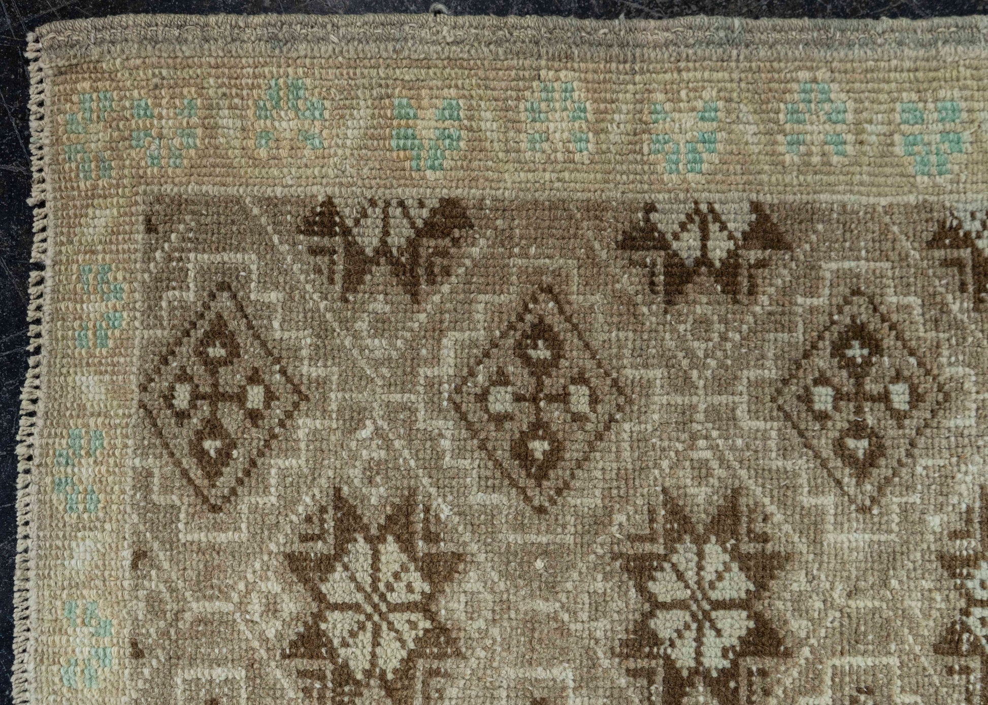Turkish Vintage Rug  2'8" x 3'5" #20839