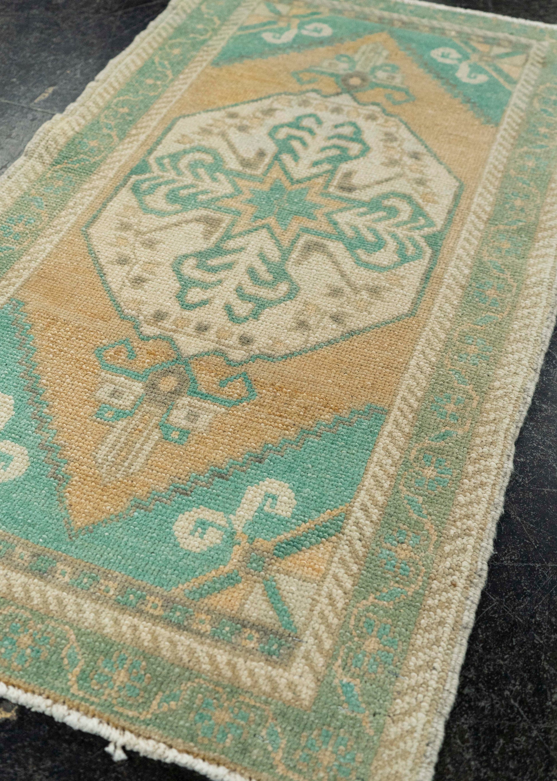 Turkish Yastik Rug  1'9" x  3'0" #22518