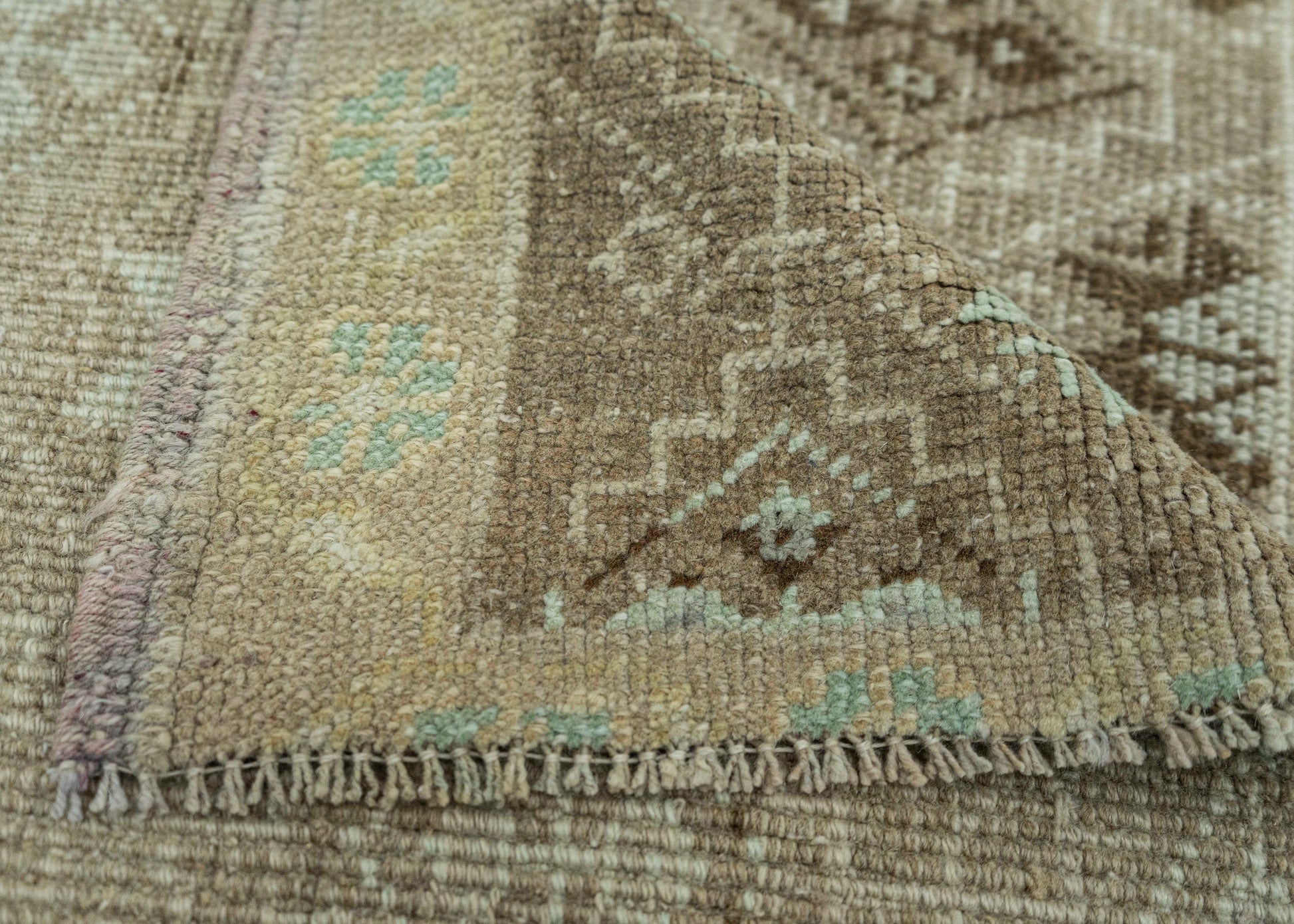 Turkish Vintage Rug  2'8" x 3'5" #20839