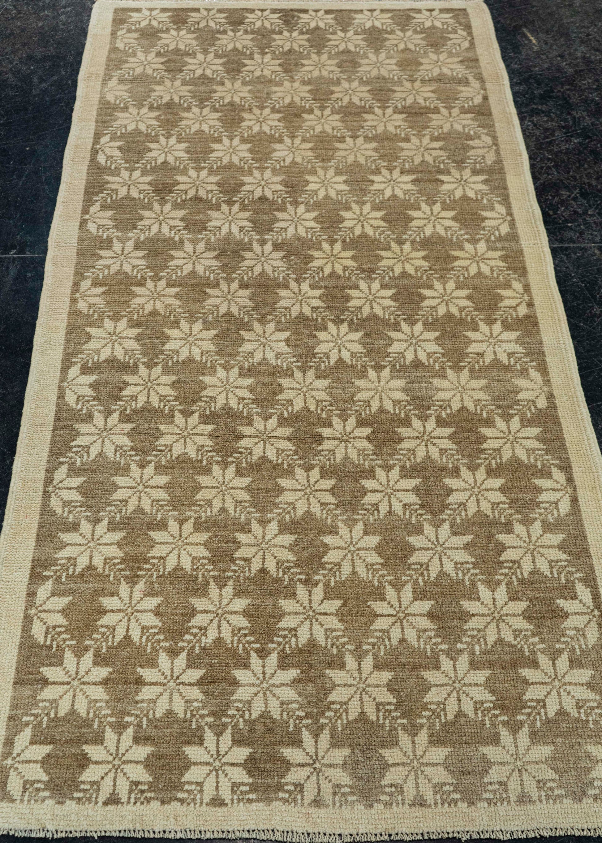 Turkish Vintage Rug  2'9" x 5'7" #20807