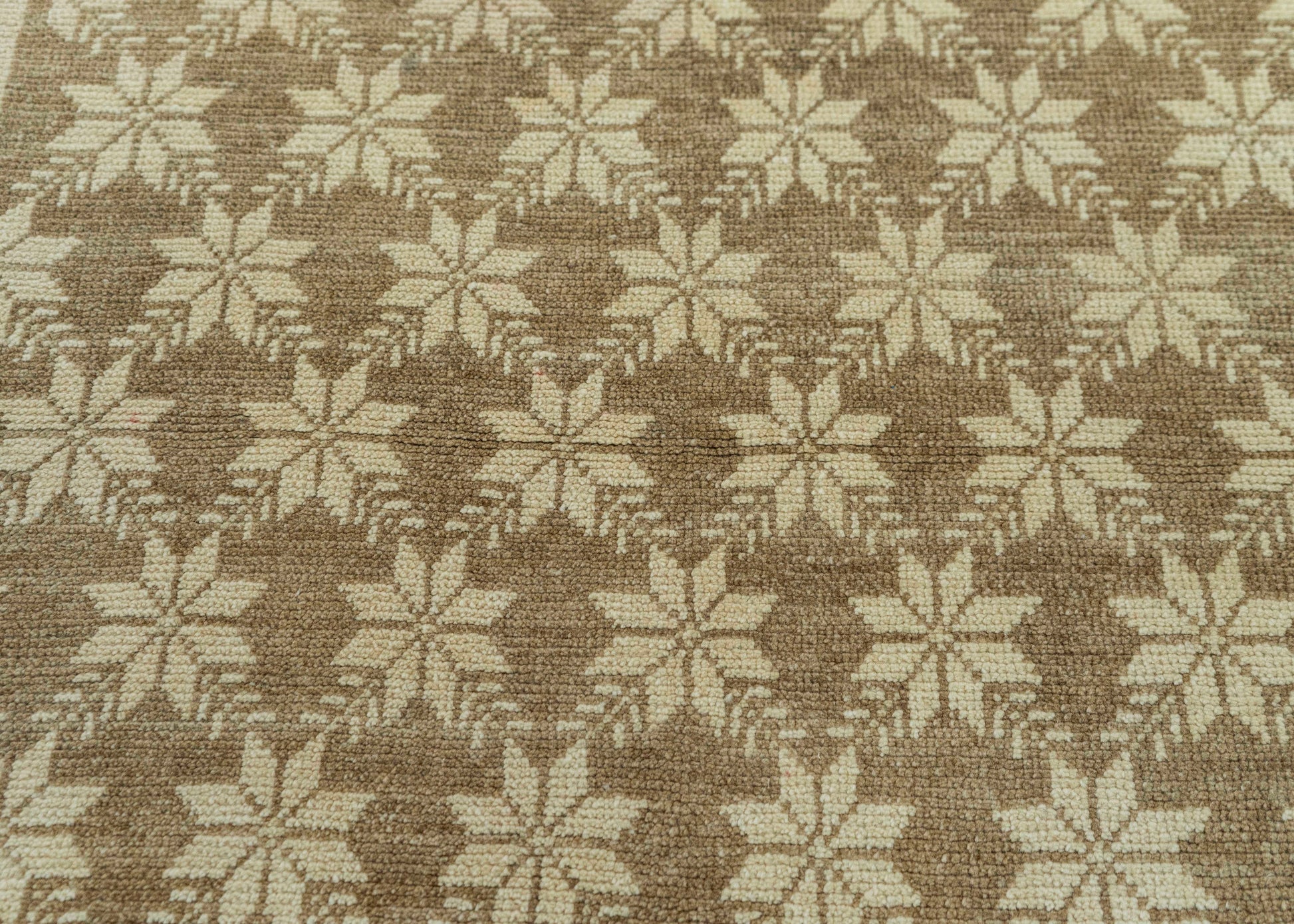 Turkish Vintage Rug  2'9" x 5'7" #20807