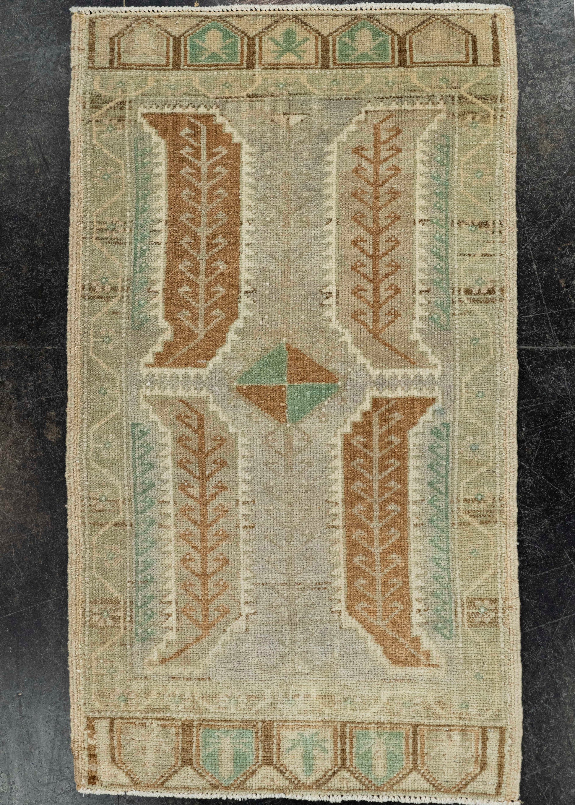 Turkish Yastik Rug  1'10" x  3'2" #22560