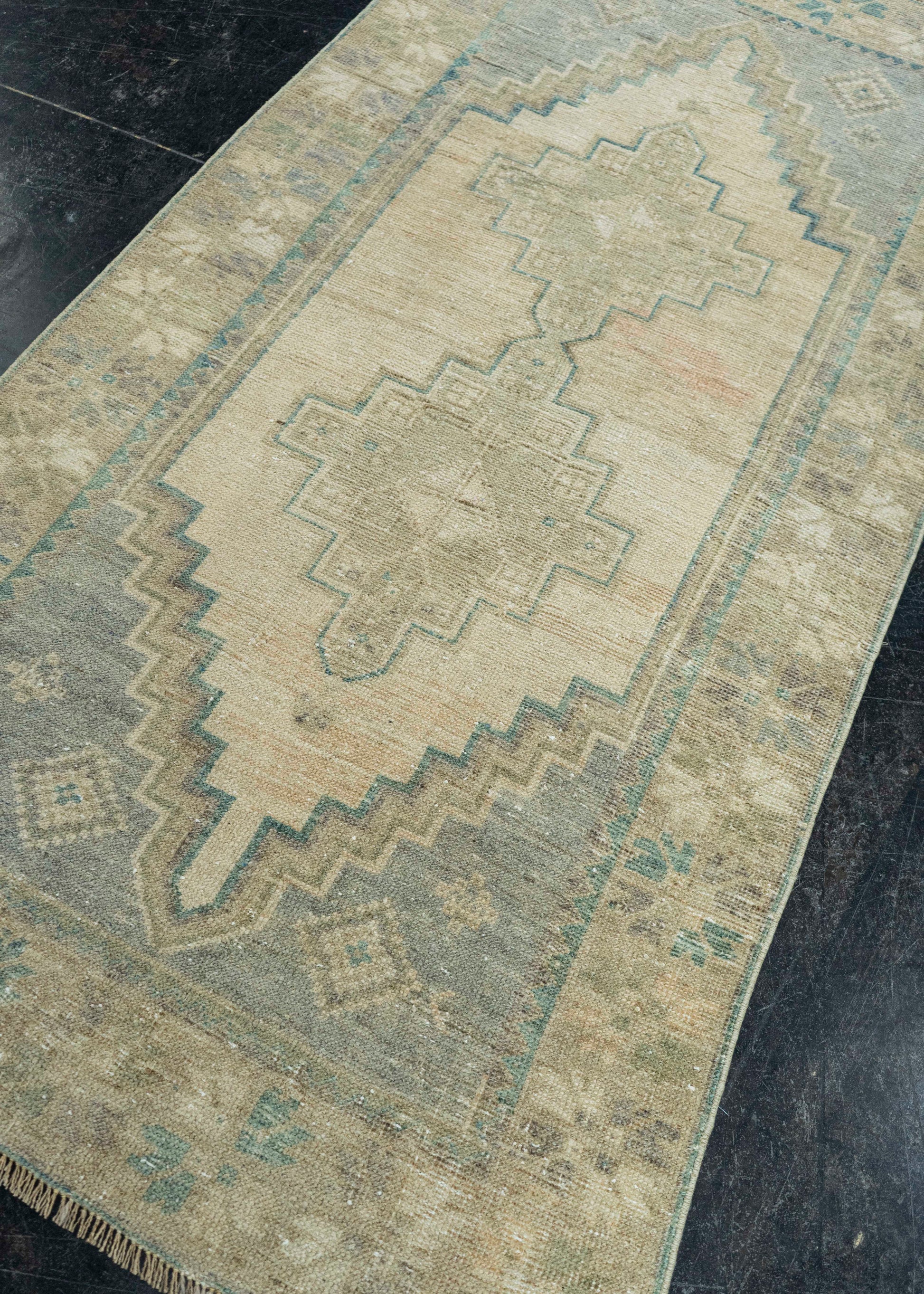 Turkish Vintage Rug 3' x 5'10" #19815