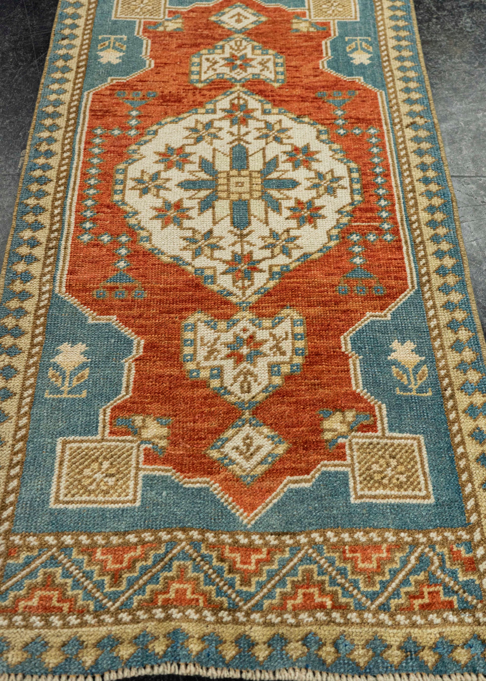 Turkish Yastik Rug  1'10" x  3'7" #22665