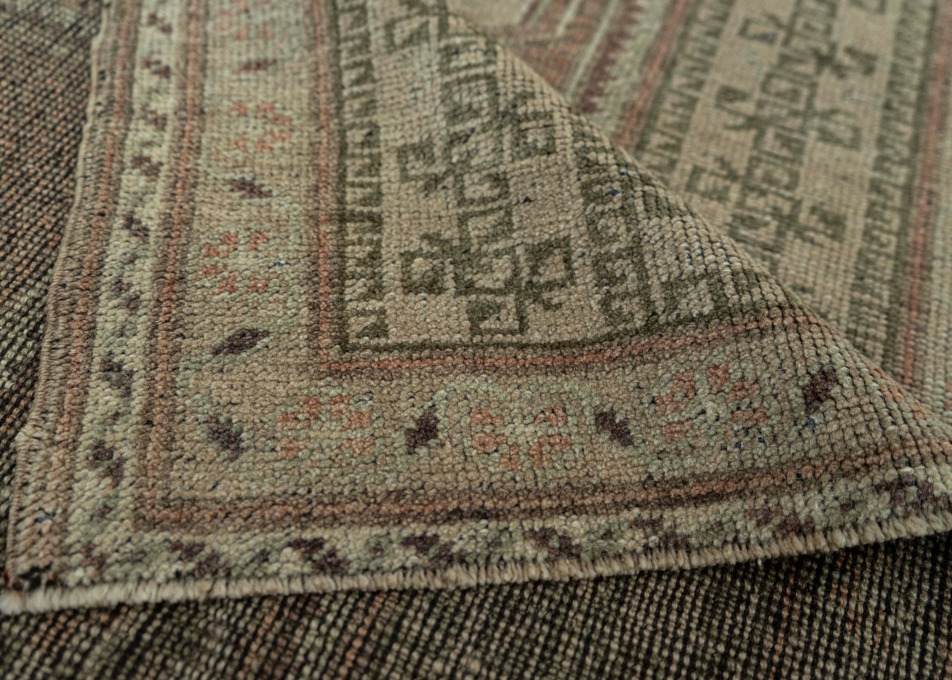 Turkish Vintage Rug  3'7" x 6'7" #20721