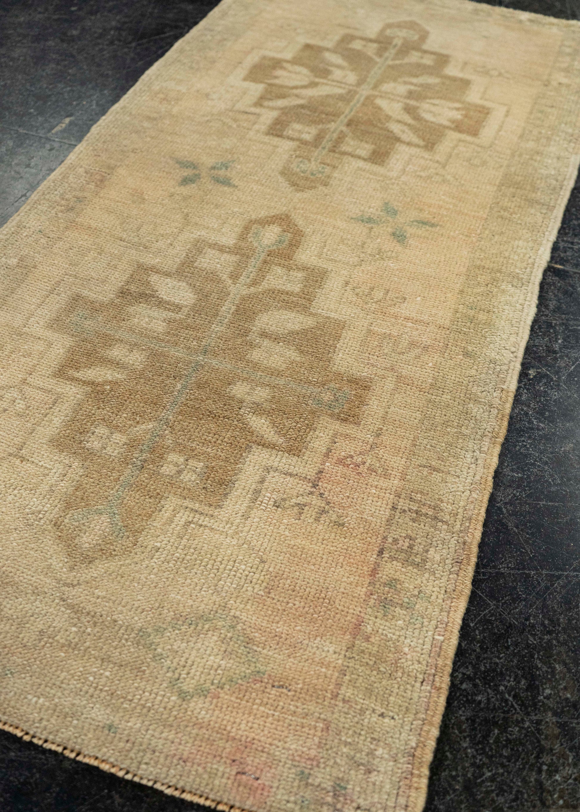 Turkish Yastik Rug  1'7" x  3'6" #22116