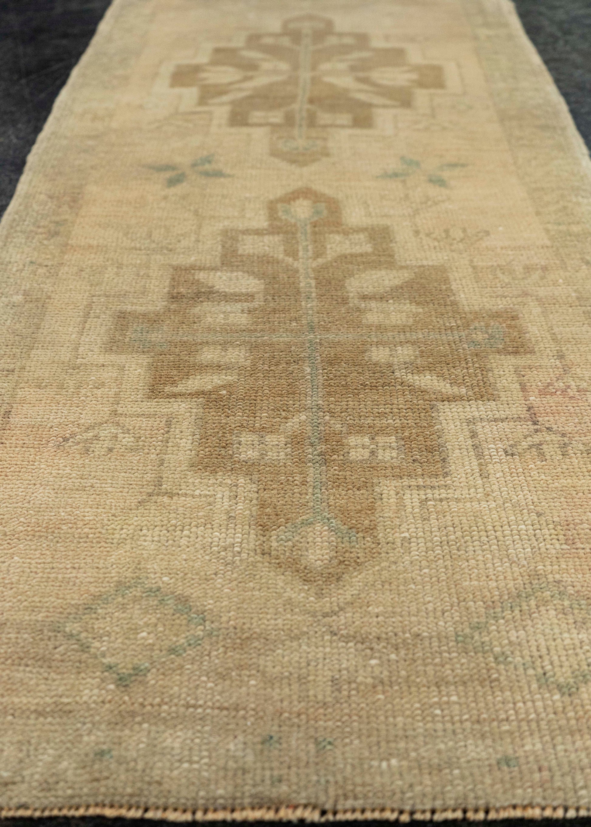 Turkish Yastik Rug  1'7" x  3'6" #22116