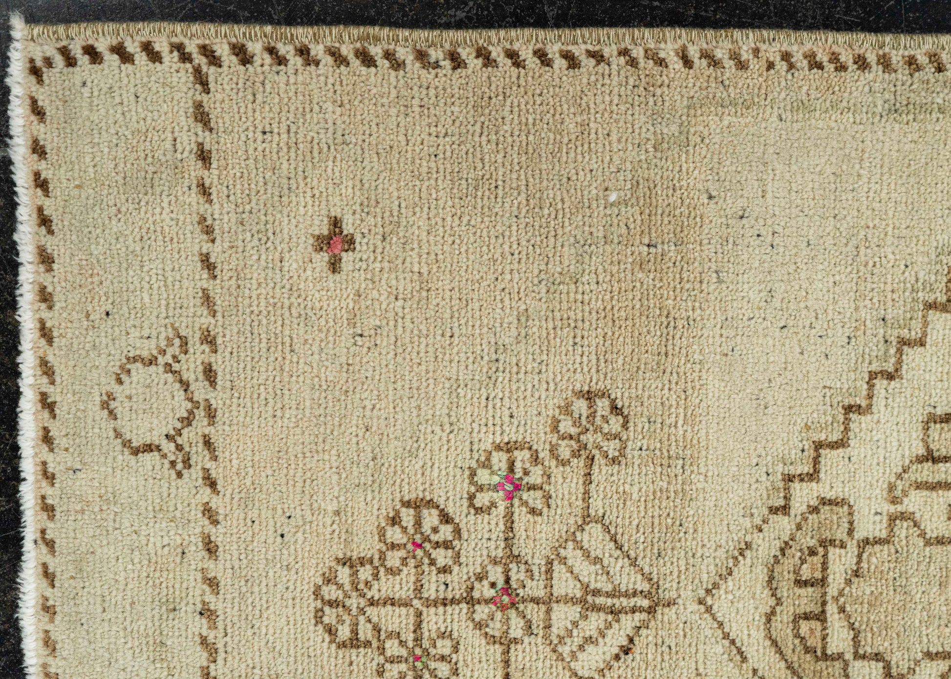 Turkish Yastik Rug  1'6" x  2'10" #22102