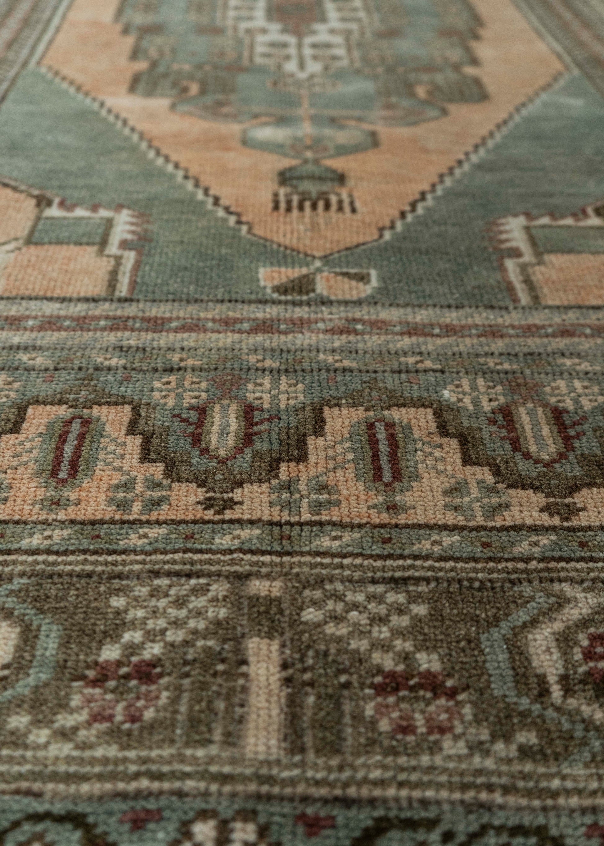 Turkish Vintage Rug  3'8" x 5'9" #20719