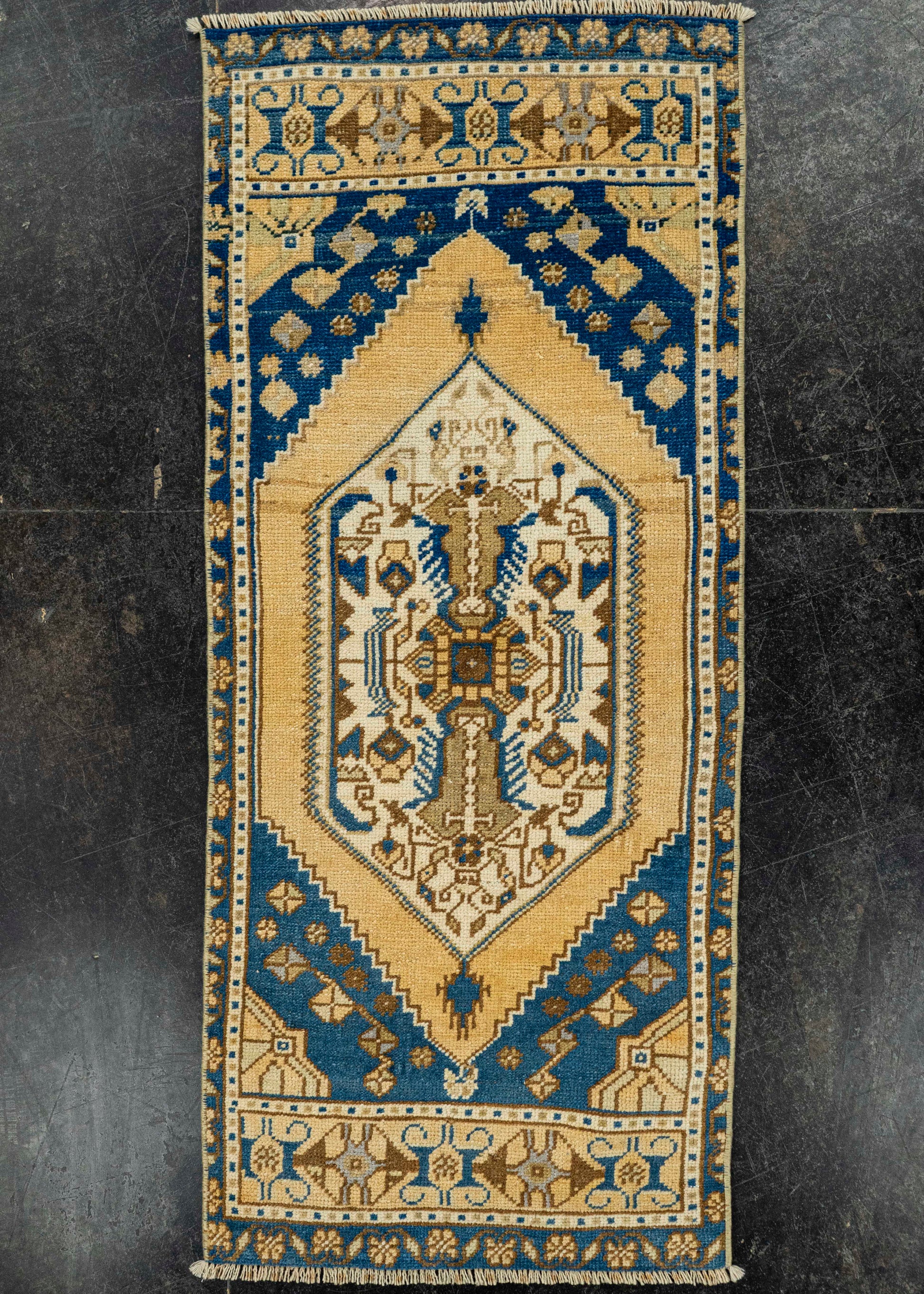 Turkish Yastik Rug  1'8" x  4'0" #22603