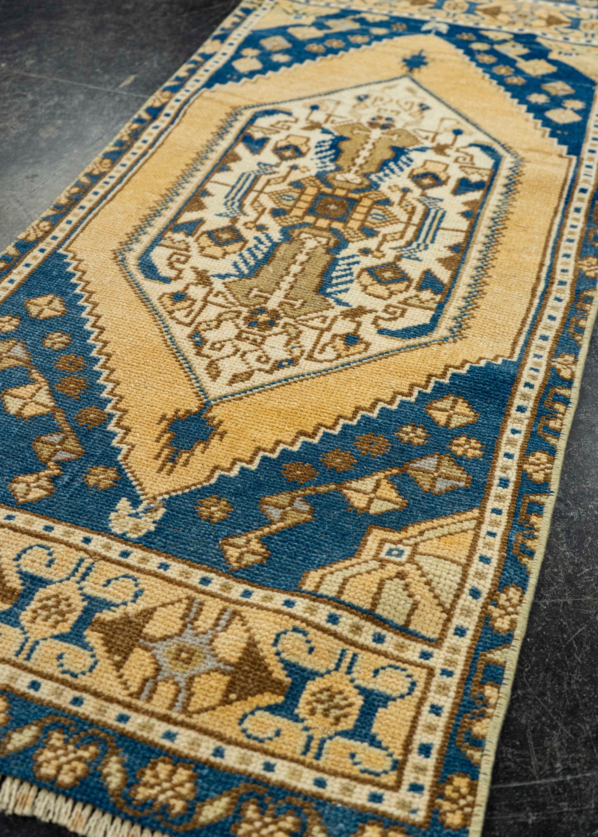 Turkish Yastik Rug  1'8" x  4'0" #22603