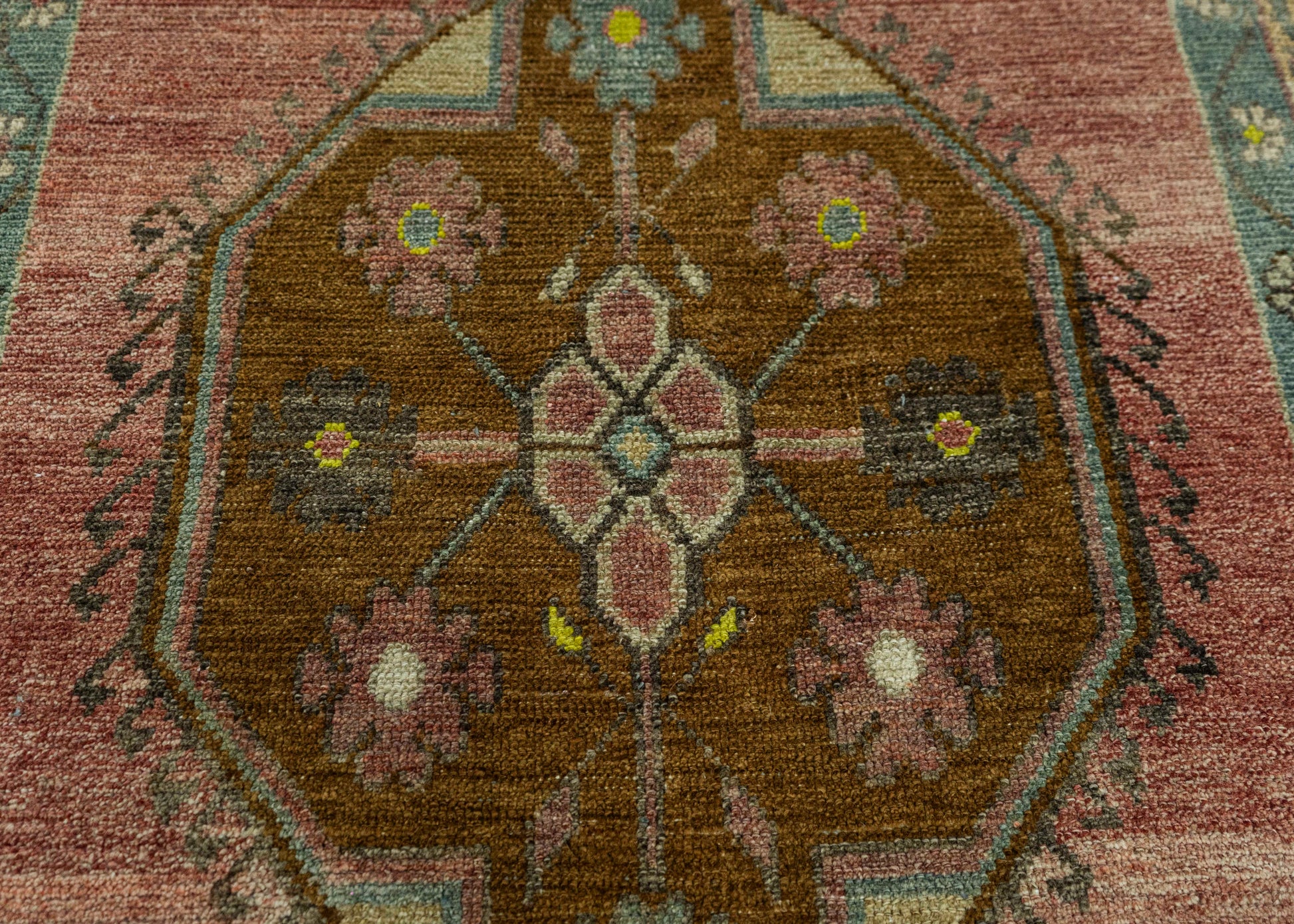 Turkish Vintage Rug  3'6" x 7'7" #20665