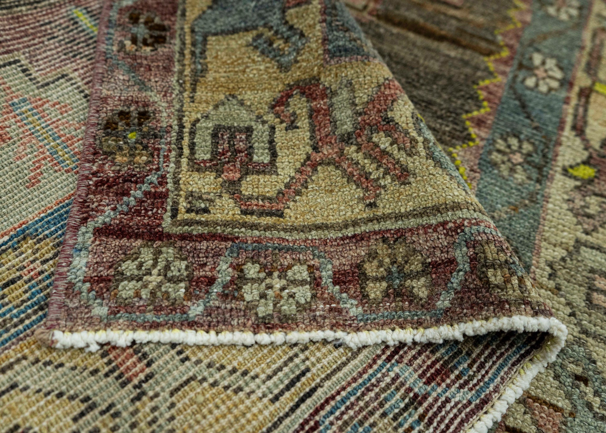 Turkish Vintage Rug  3'6" x 7'7" #20665